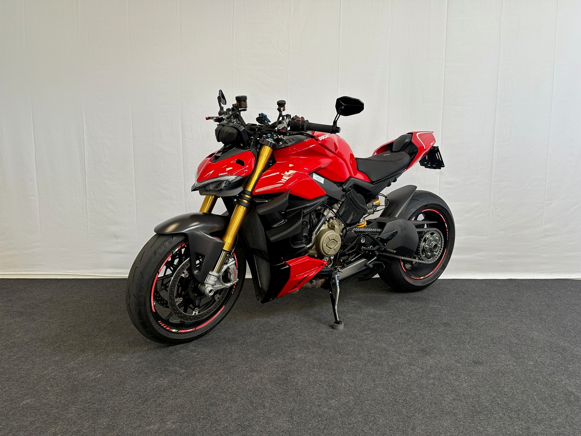 DUCATI Streetfighter V4 S-image-3