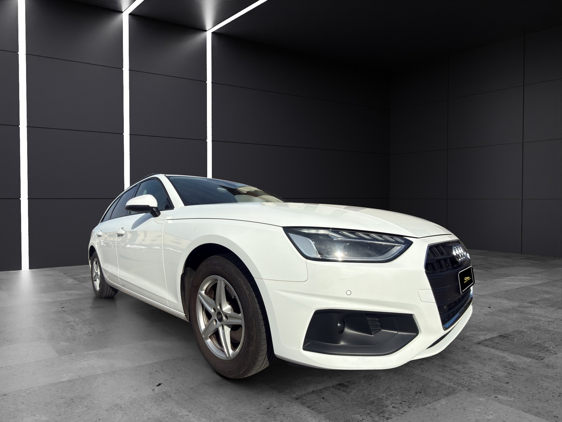 AUDI A4 Avant 35 TDI advanced S-tronic-showroom-element-2