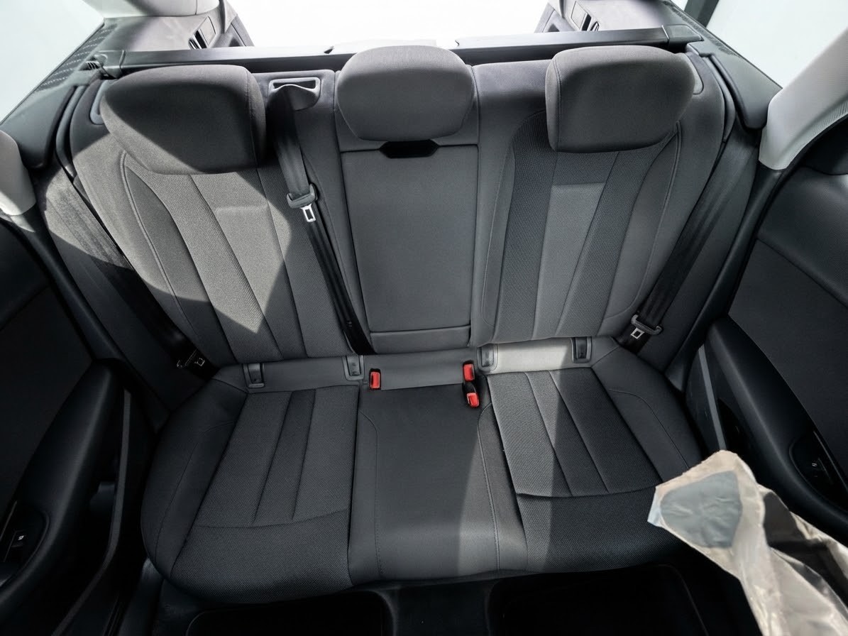 AUDI A4 Avant 35 TDI advanced S-tronic-image-10