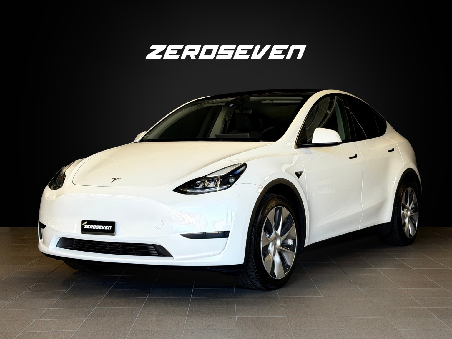 TESLA Model Y RWD