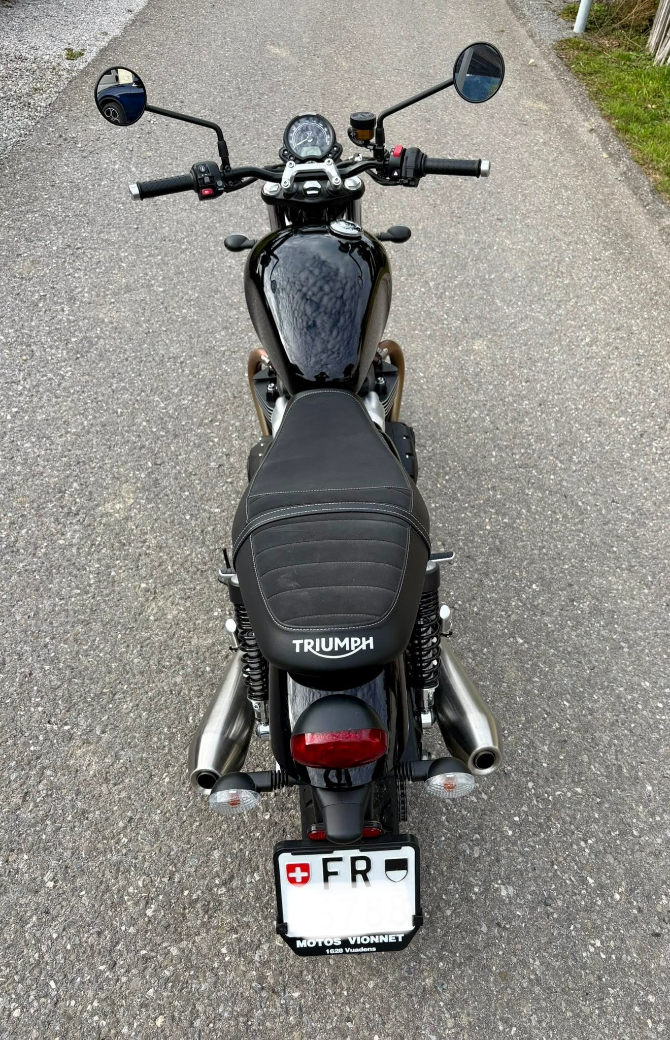 TRIUMPH Street Twin 900 i-image-4