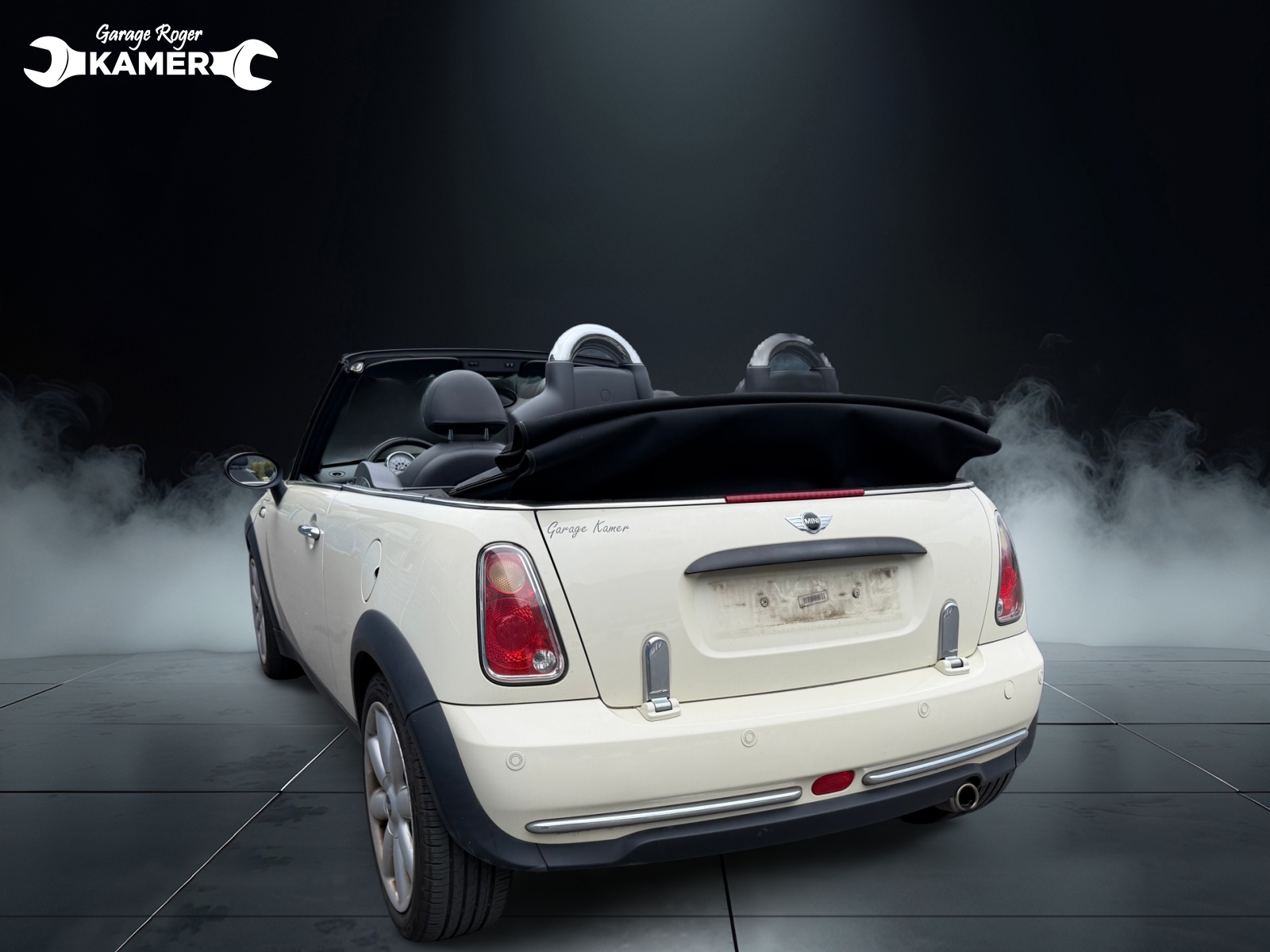 MINI Cooper Cabriolet-showroom-element-3