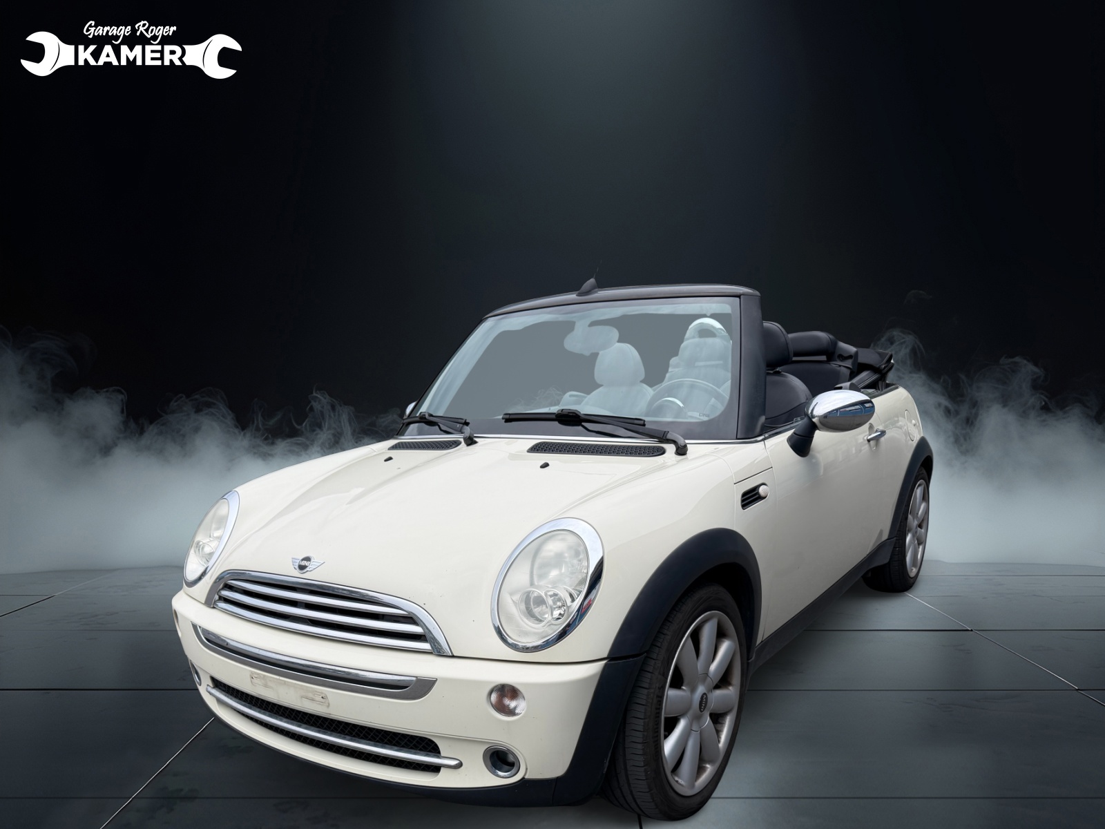MINI Cooper Cabriolet-showroom-element-1