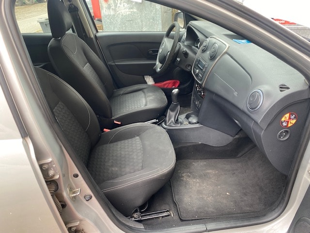 DACIA Logan MCV 0.9 Ambiance-image-8