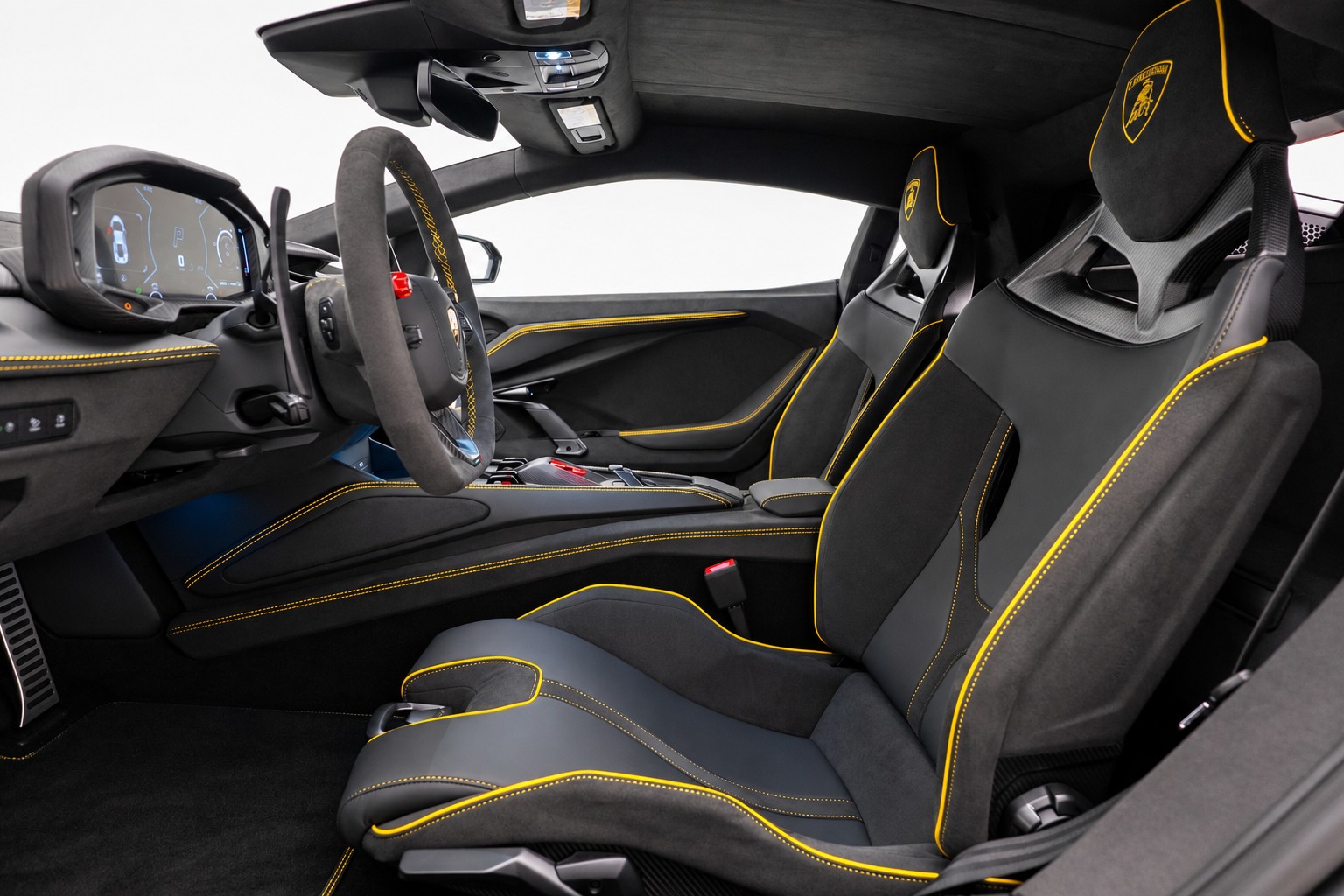 LAMBORGHINI Revuelto HPEV-showroom-element-3