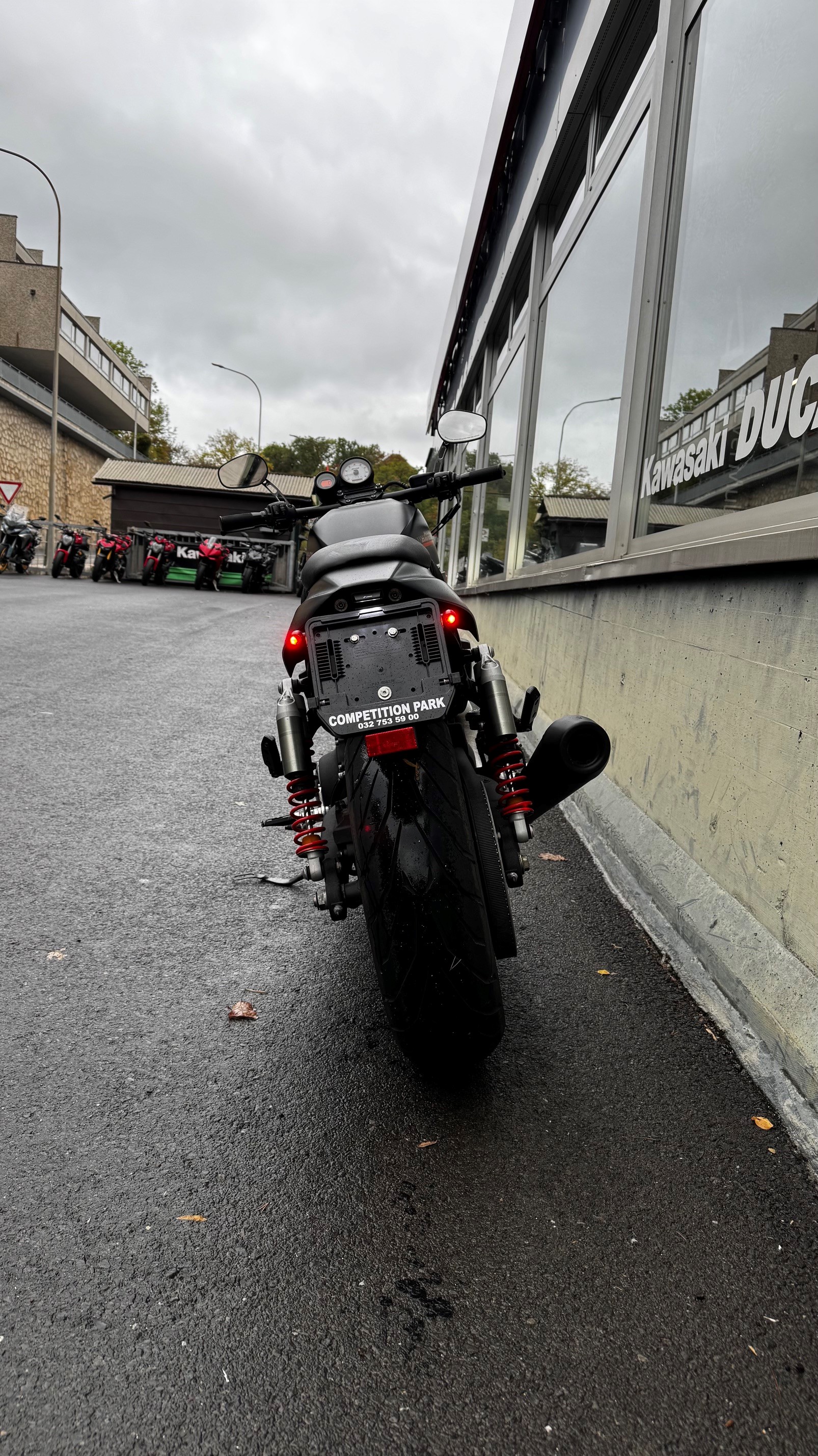 HARLEY-DAVIDSON XR 1200 X-image-3
