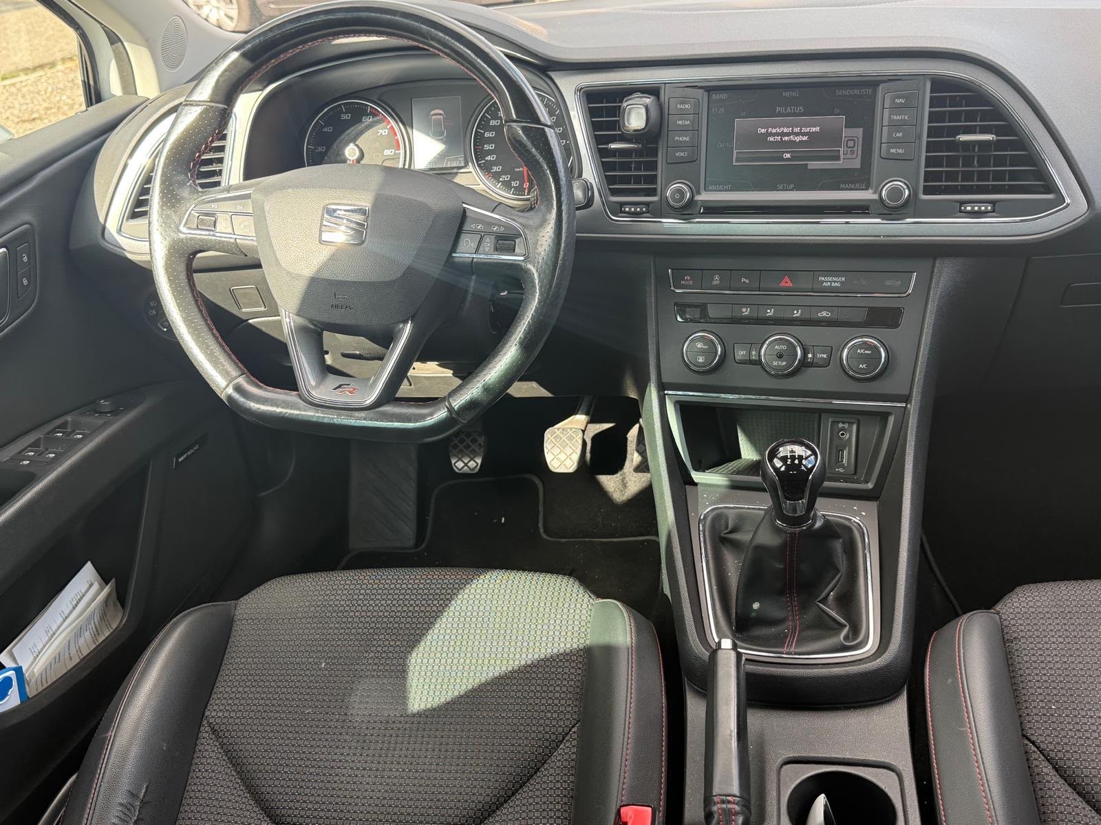 SEAT Leon ST 1.4 TSI FR-image-6