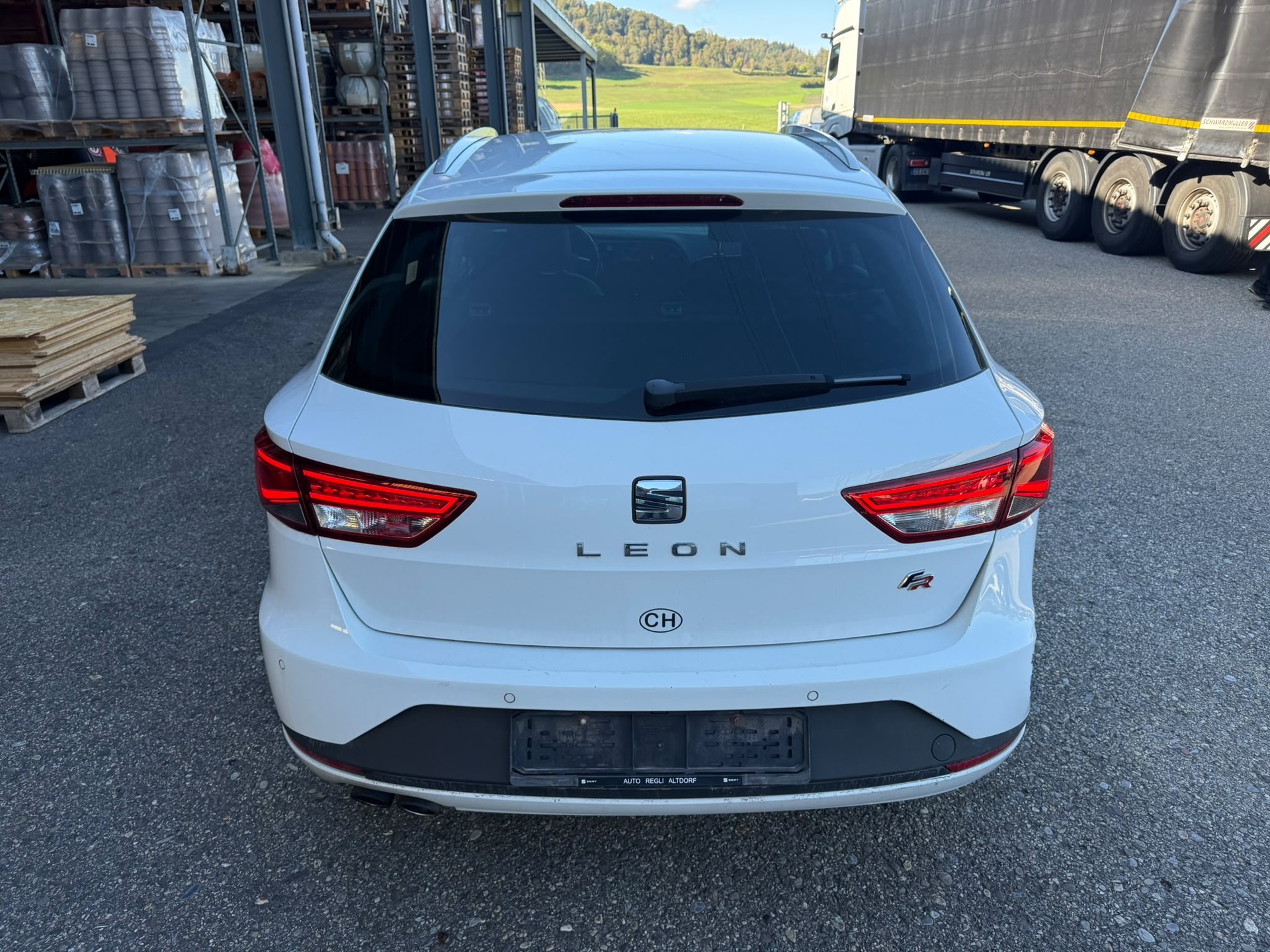 SEAT Leon ST 1.4 TSI FR-showroom-element-3