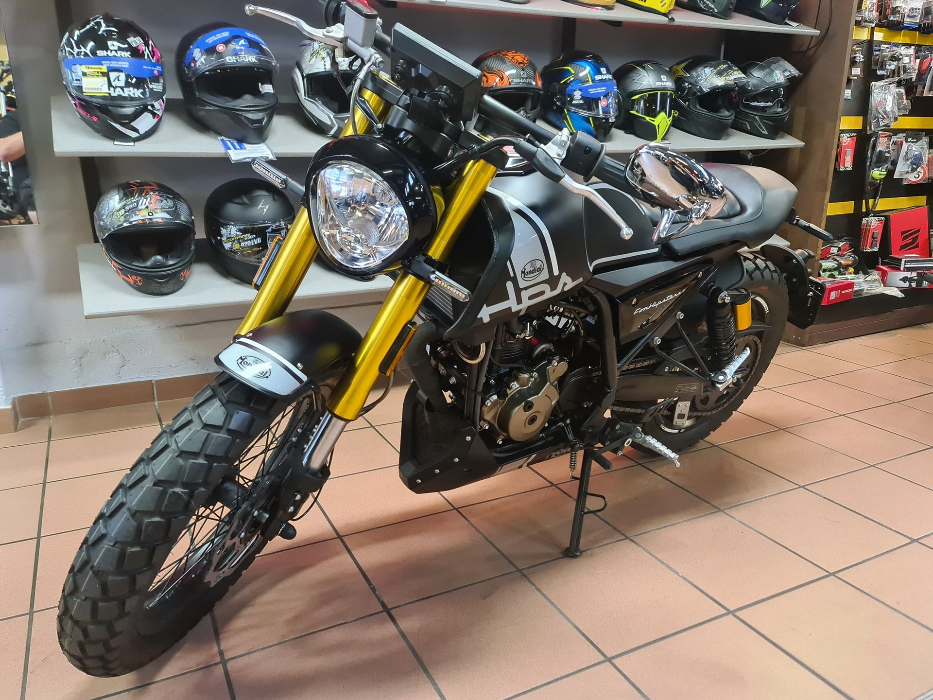 MONDIAL HPS 125-image-1