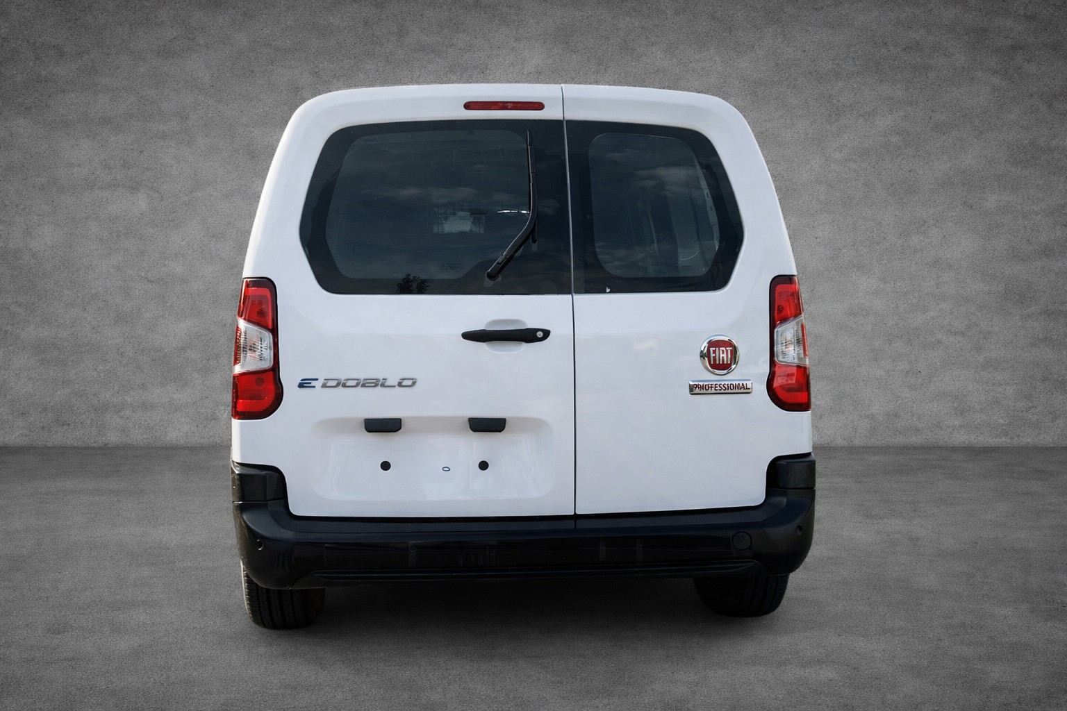 FIAT E-Doblo L2 50kWh 753kg Swiss-image-6