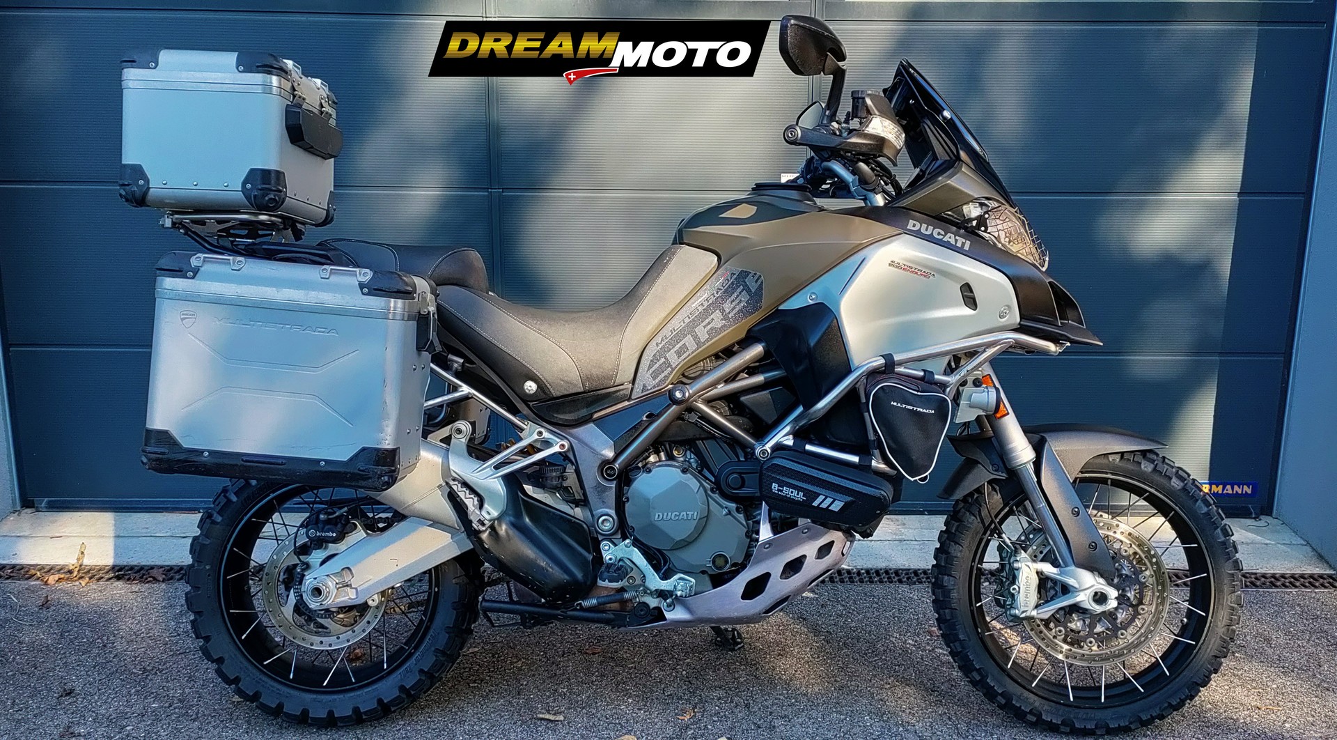 DUCATI Multistrada 1200 Enduro-showroom-element-1