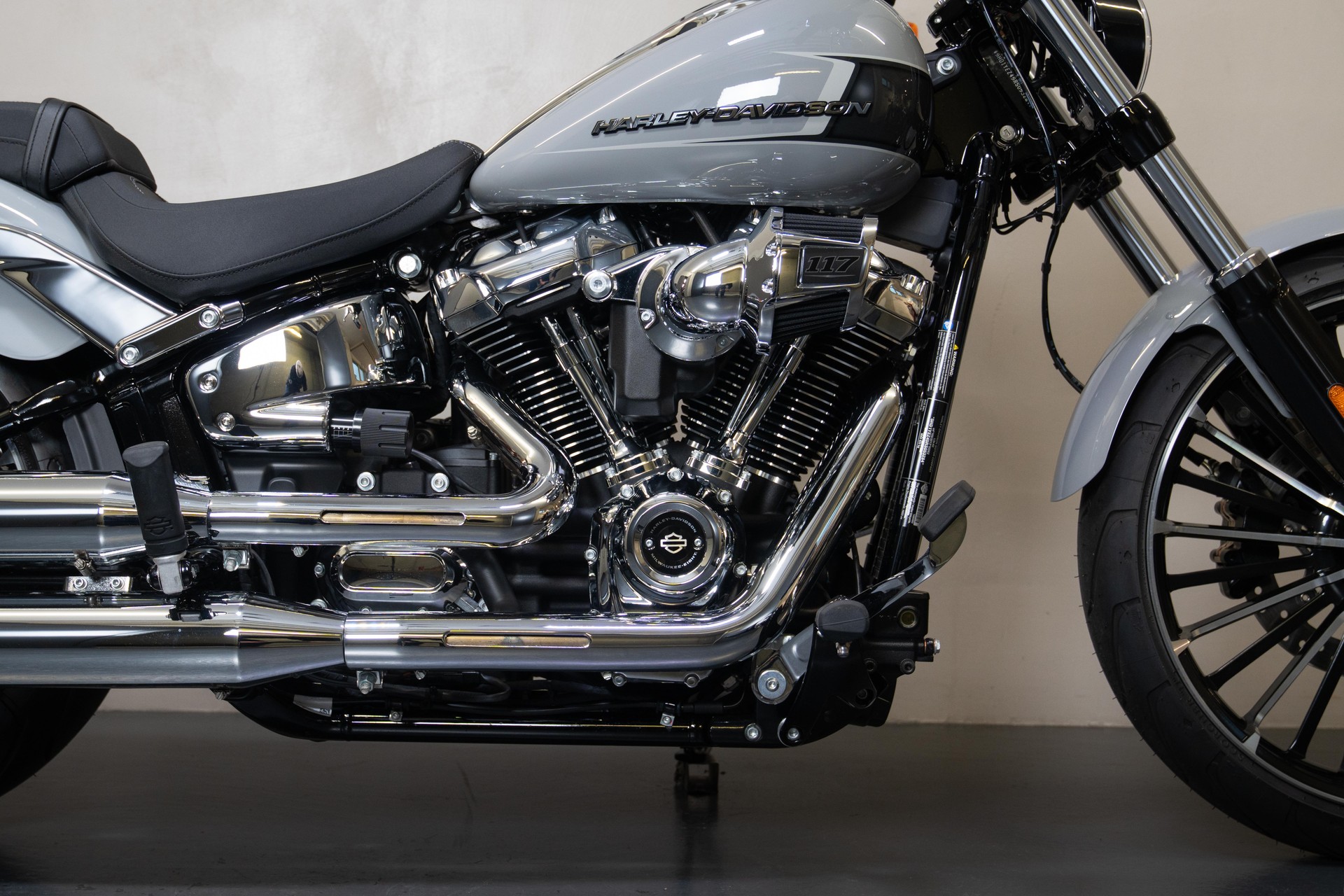 HARLEY-DAVIDSON FXBR Breakout 117-image-4