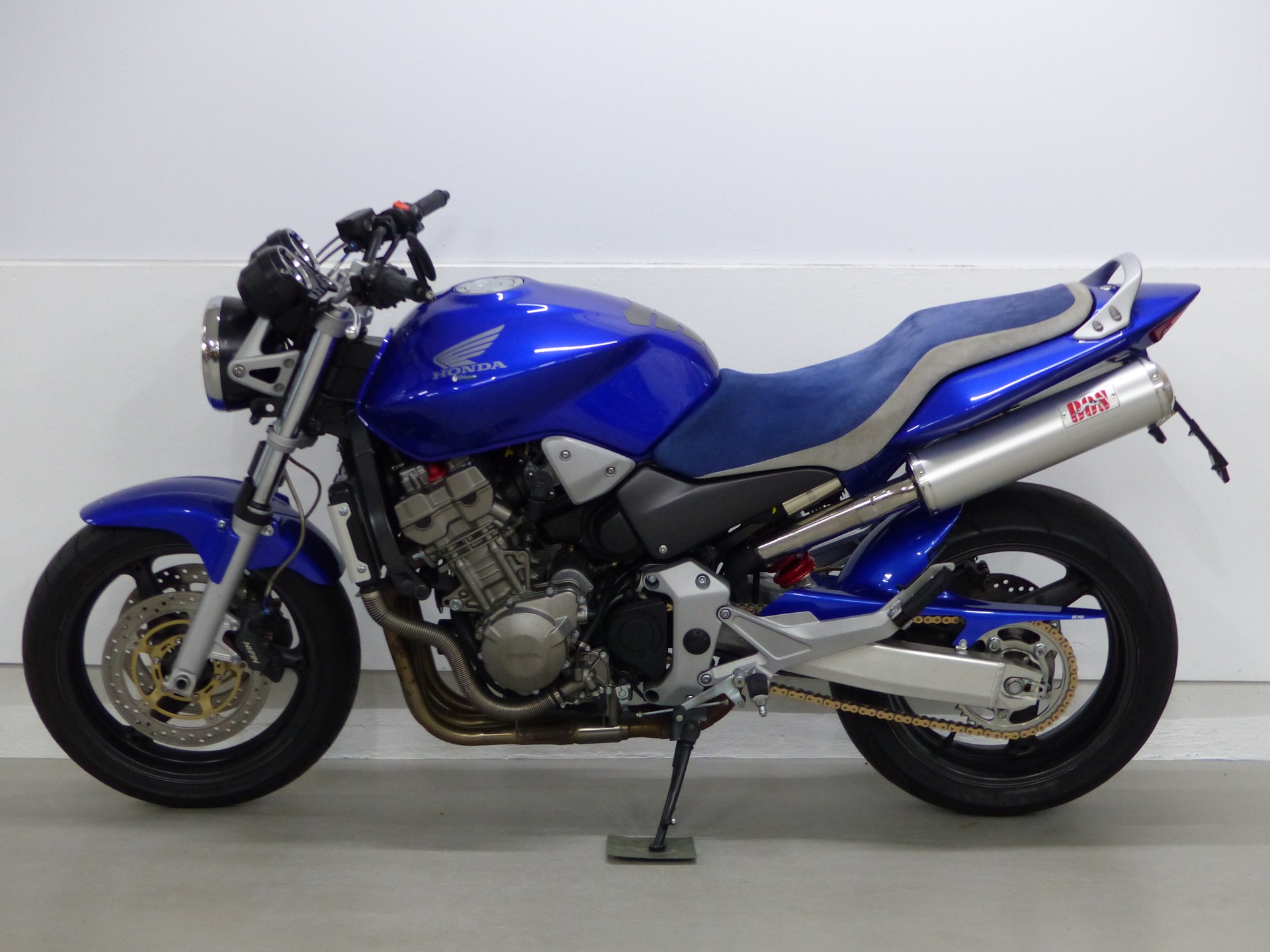 HONDA CB 900 F Hornet mit Zubehör-image-2