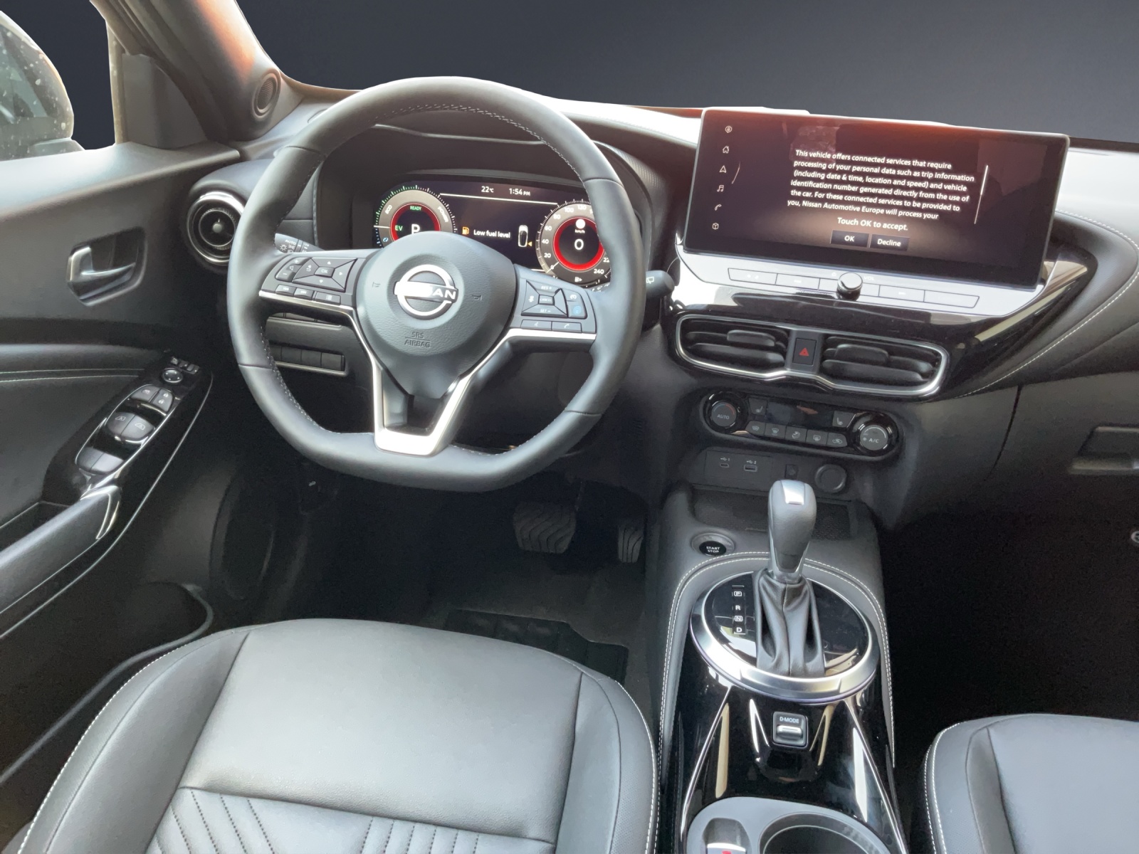 NISSAN Juke 1.6 FHEV Tekna-image-9