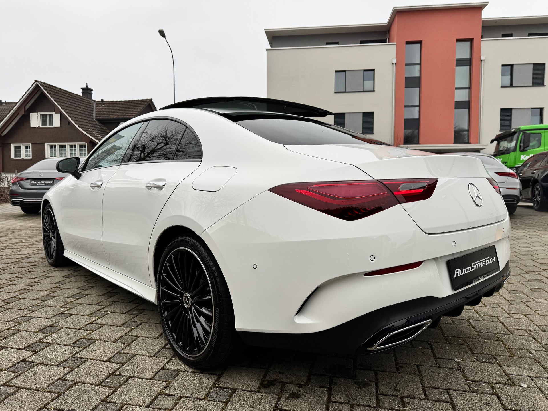 MERCEDES-BENZ CLA 220 d AMG Line 8G-DCT-image-5