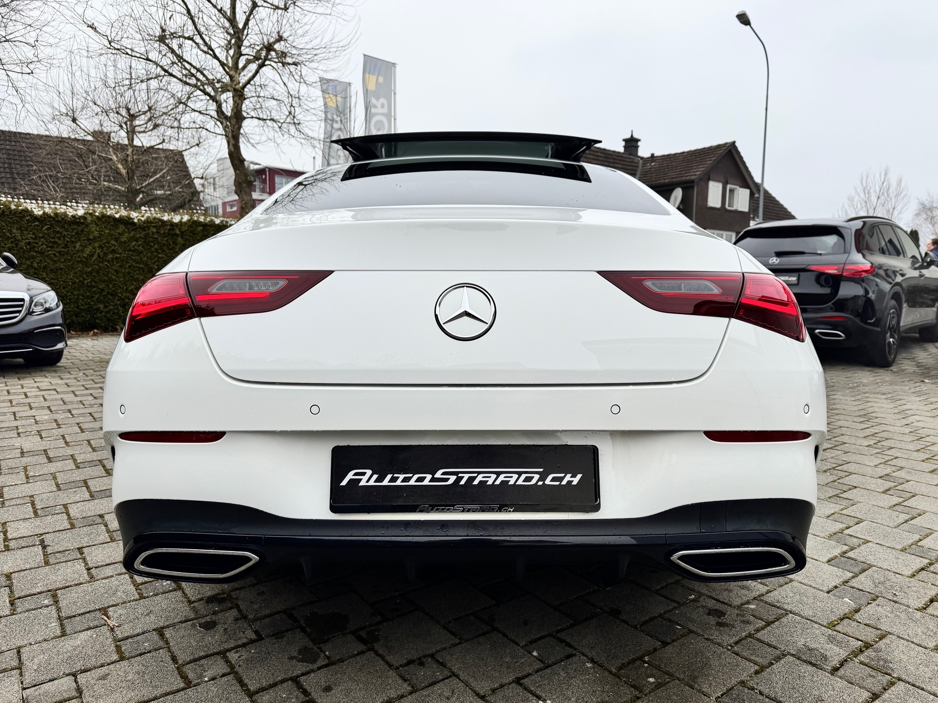 MERCEDES-BENZ CLA 220 d AMG Line 8G-DCT-image-4
