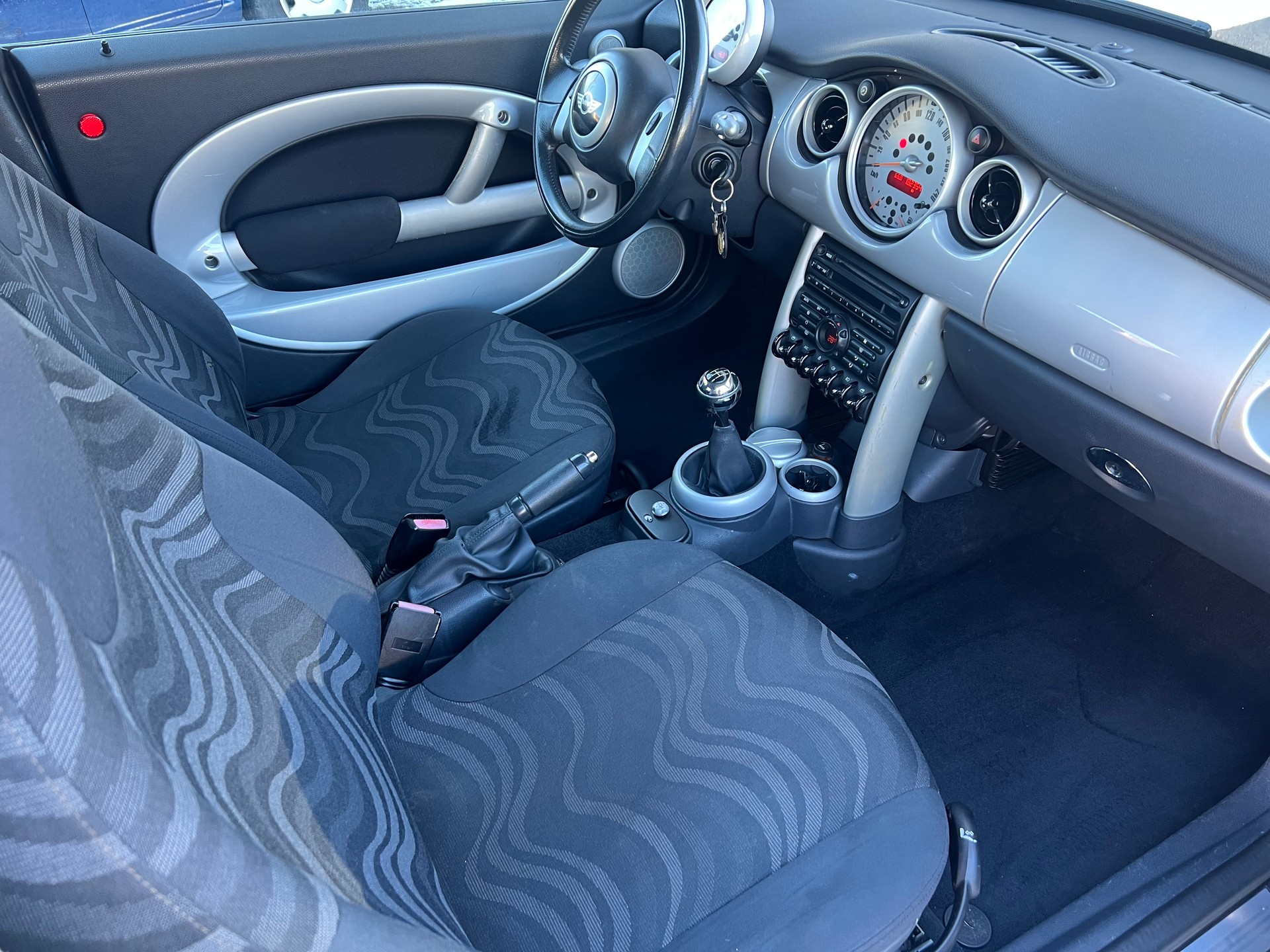 MINI One-image-7