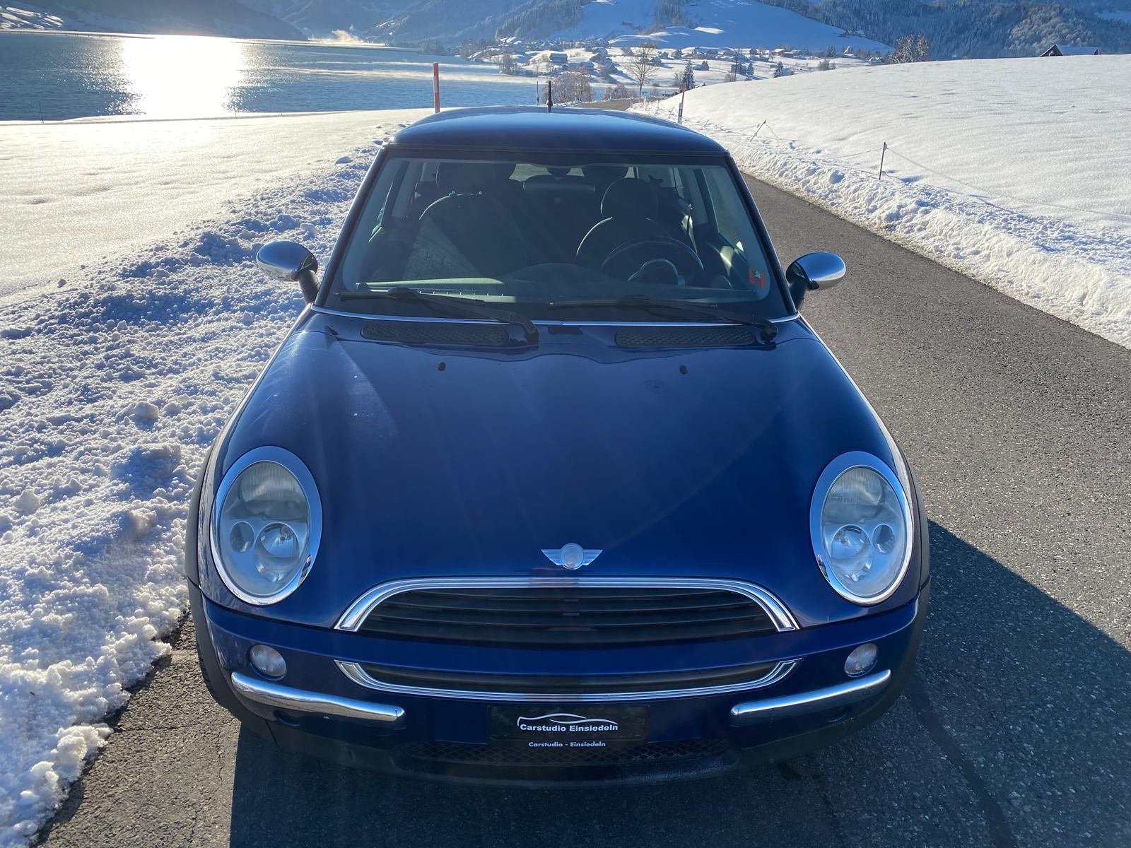 MINI One-image-2