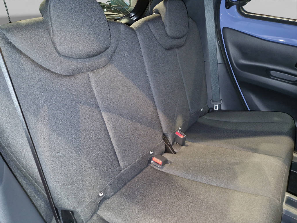 TOYOTA Aygo X 1.5 VVT-i HSD Trend 48141/004-image-12
