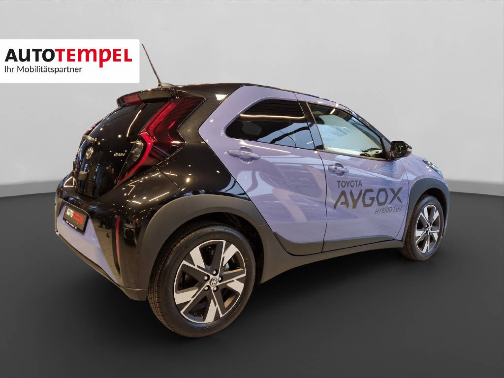 TOYOTA Aygo X 1.5 VVT-i HSD Trend 48141/004-image-5