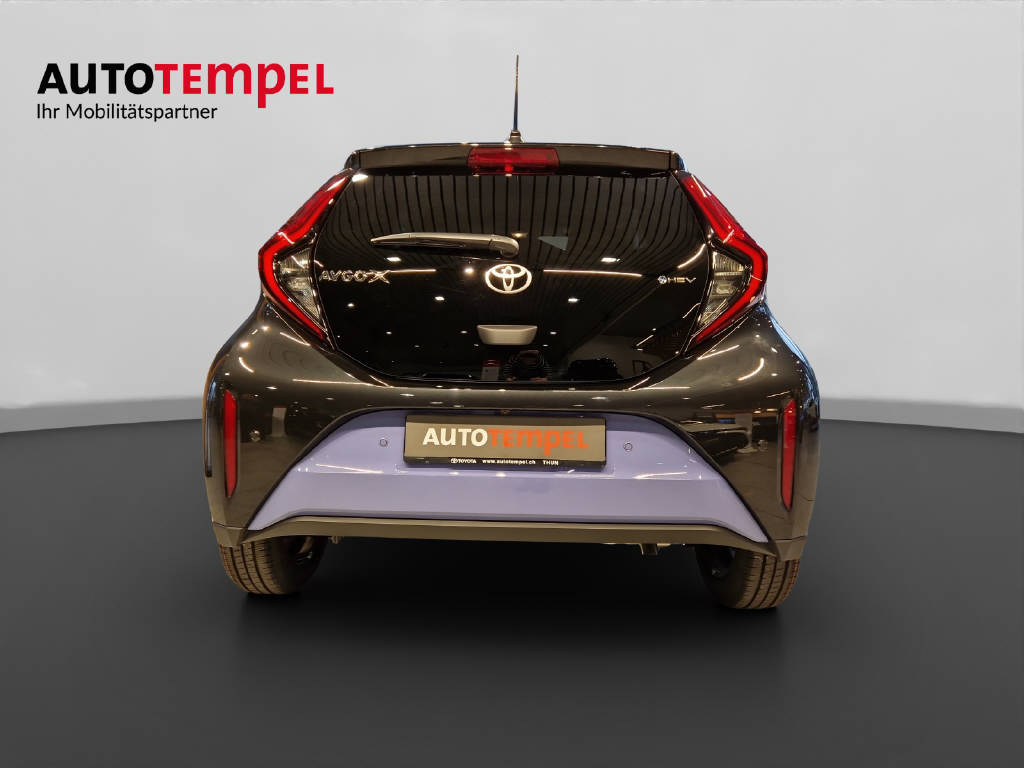 TOYOTA Aygo X 1.5 VVT-i HSD Trend 48141/004-image-7
