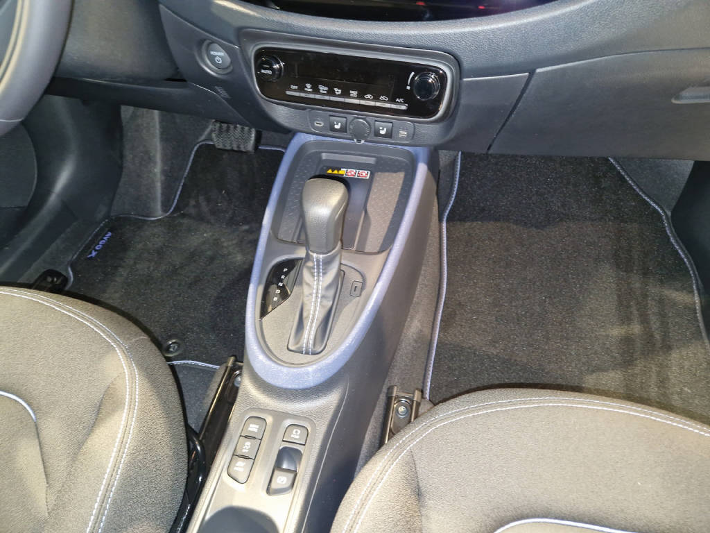 TOYOTA Aygo X 1.5 VVT-i HSD Trend 48141/004-image-15
