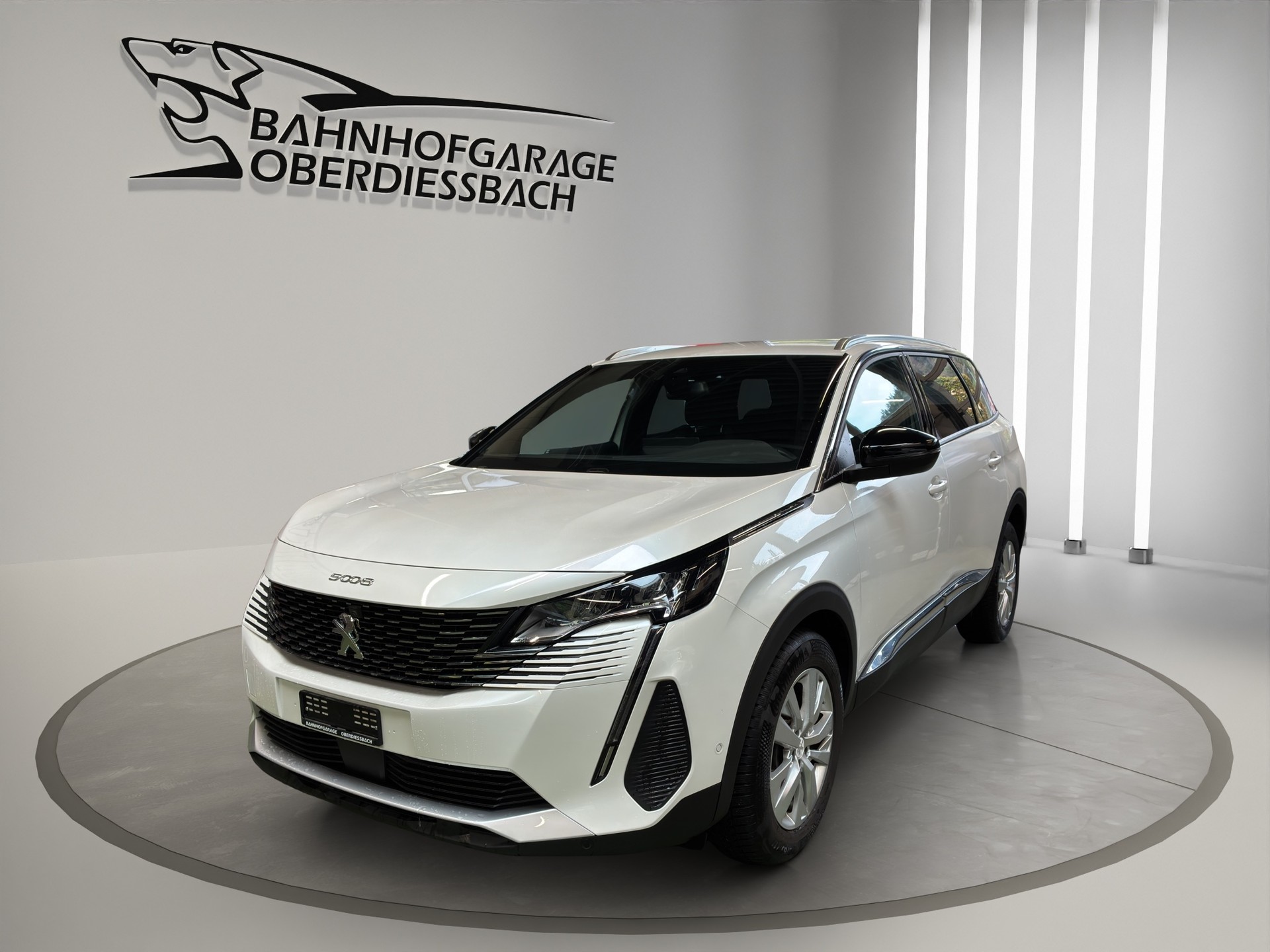 PEUGEOT 5008 1.5 BlueHDi Allure Pack EAT8