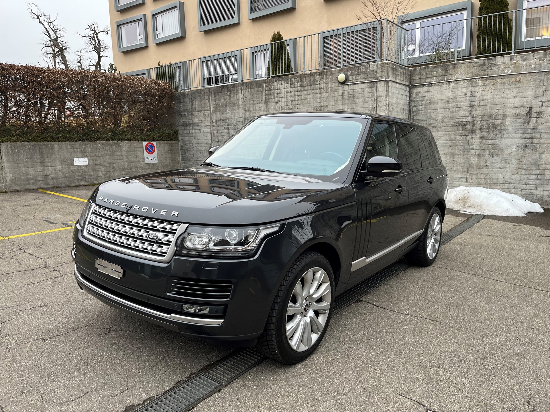 LAND ROVER Range Rover 5.0 V8 SC Vogue Automatic-image-3