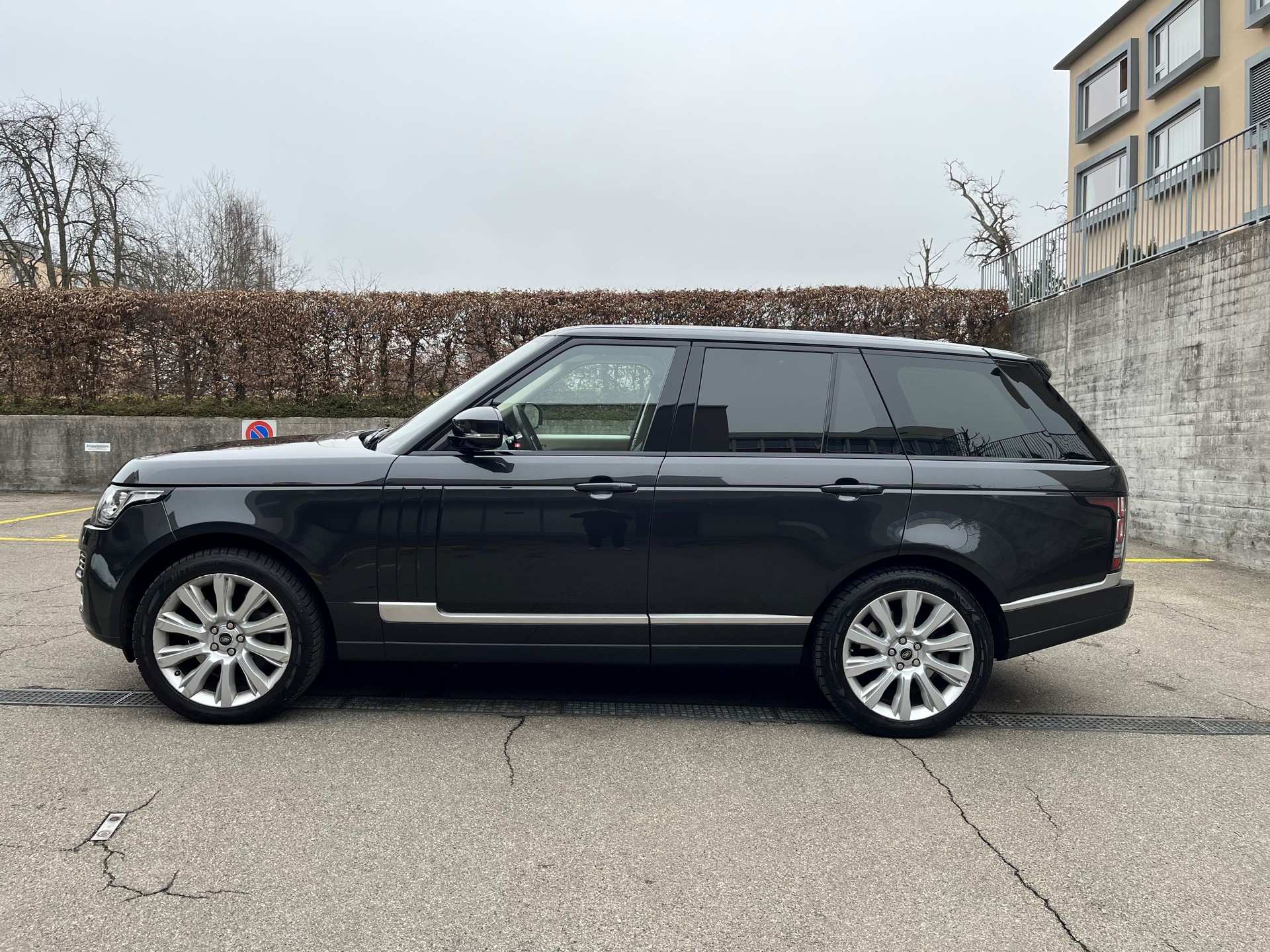 LAND ROVER Range Rover 5.0 V8 SC Vogue Automatic-image-1