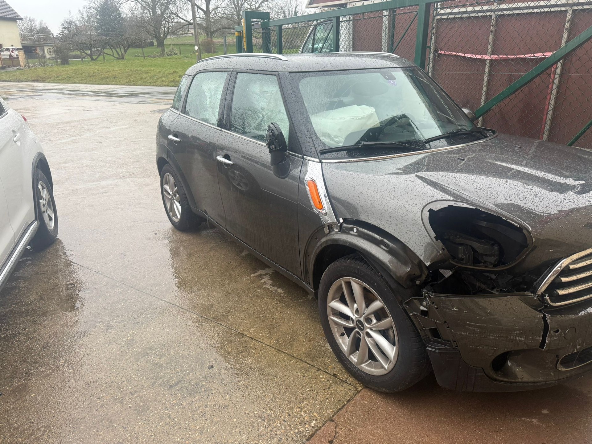 MINI Countryman Cooper FWD Steptronic-image-7