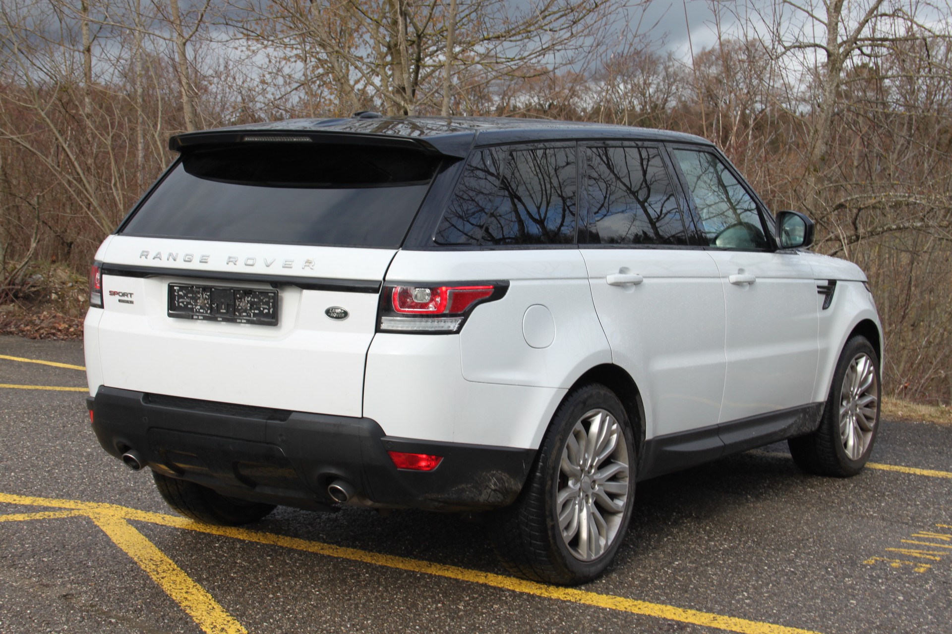 LAND ROVER RANGE ROVER SPORT-image-3