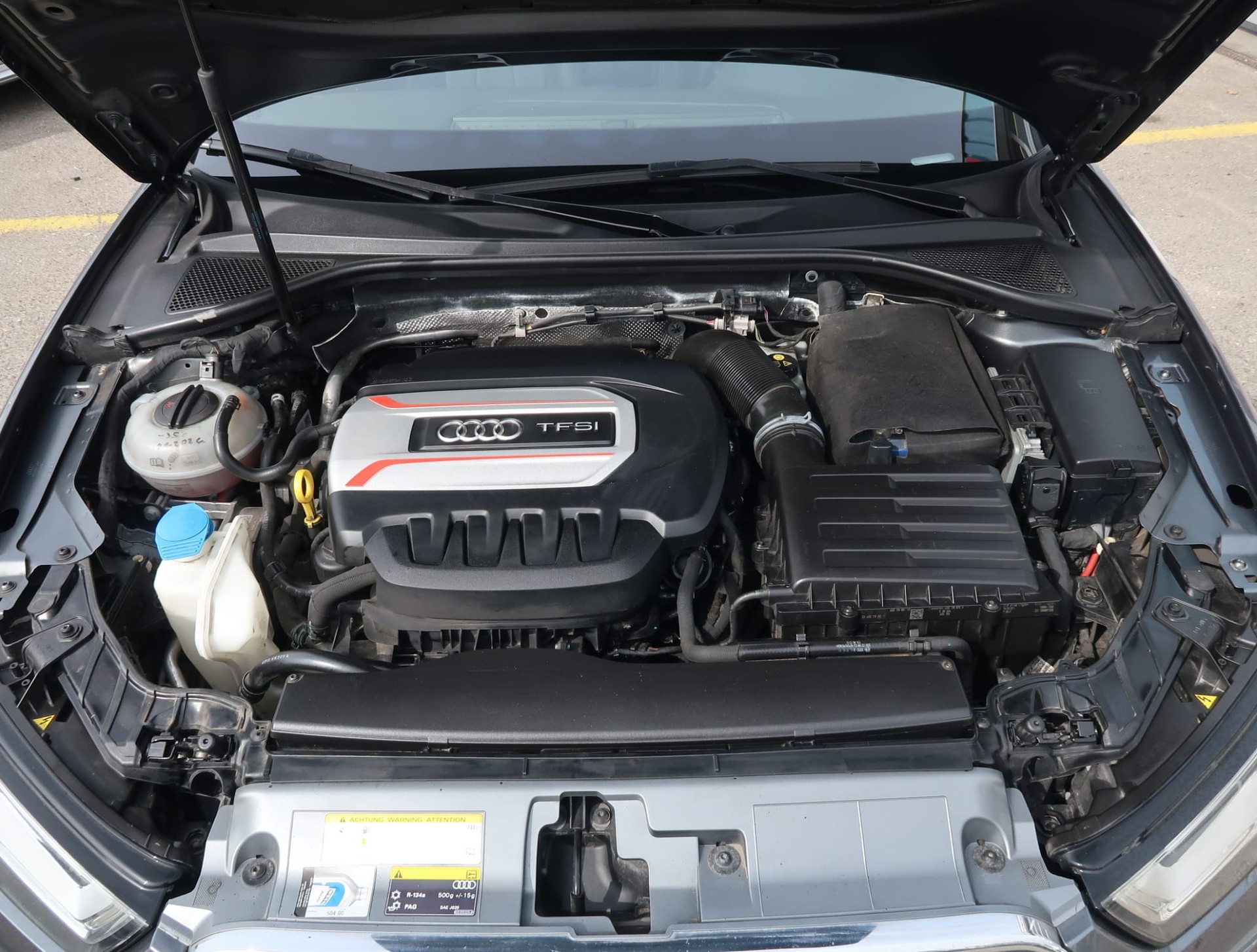 AUDI S3 Sportback 2.0 TFSI quattro S-Tronic-image-27