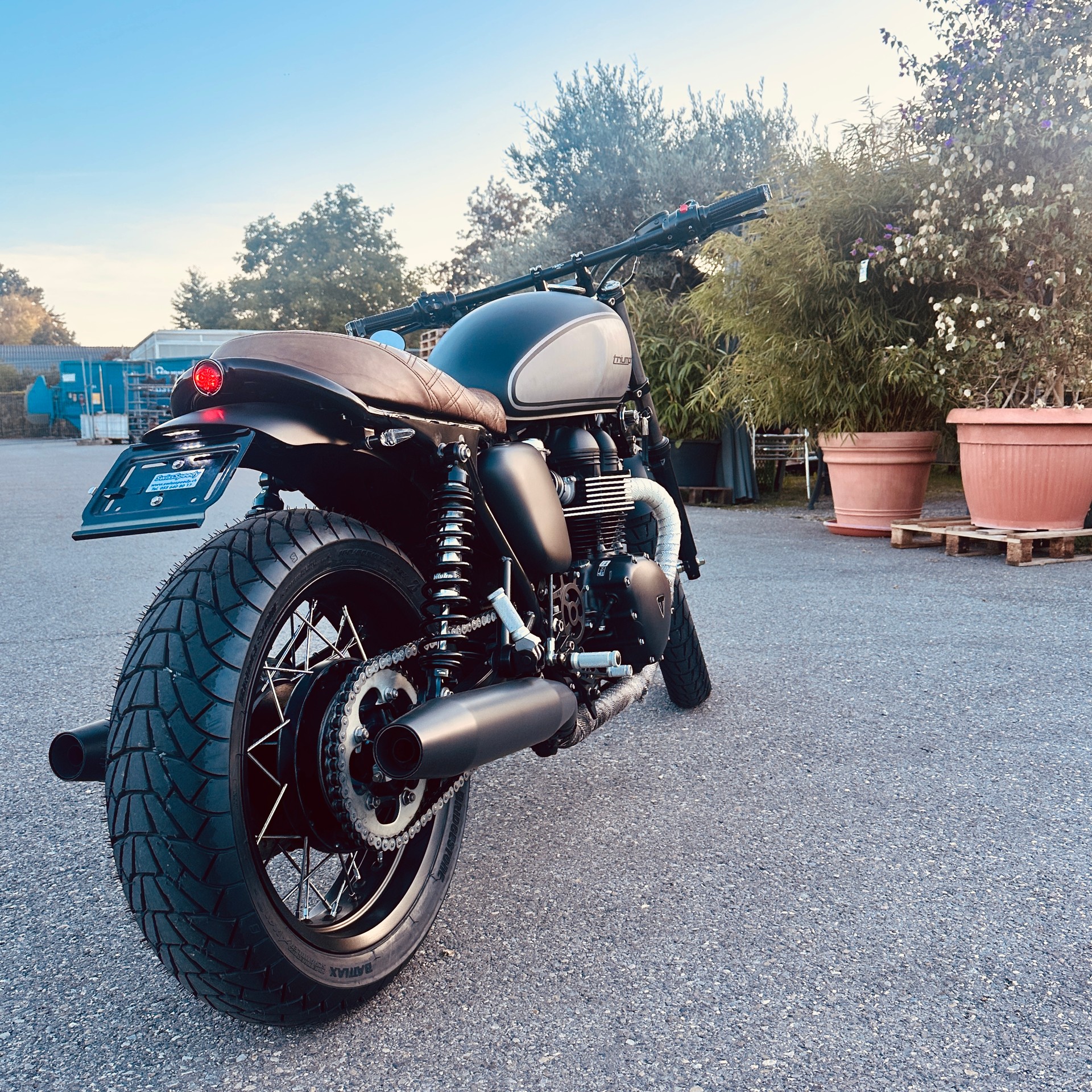 TRIUMPH Bonneville 900 i T 100-image-5