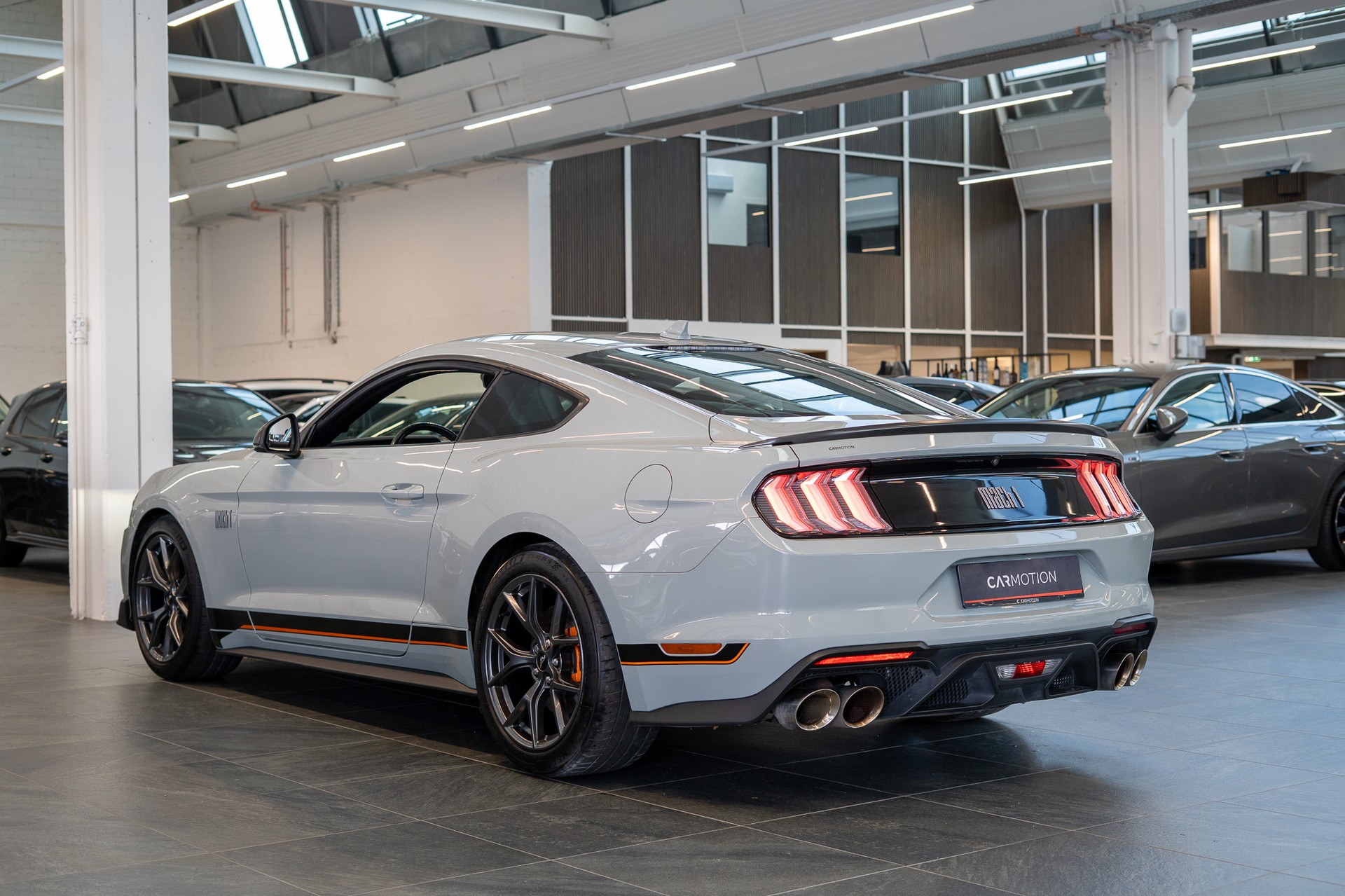 FORD Mustang Coupé 5.0 V8 Mach 1 / Leder / Navi / Rückfahrkamera /-showroom-element-3