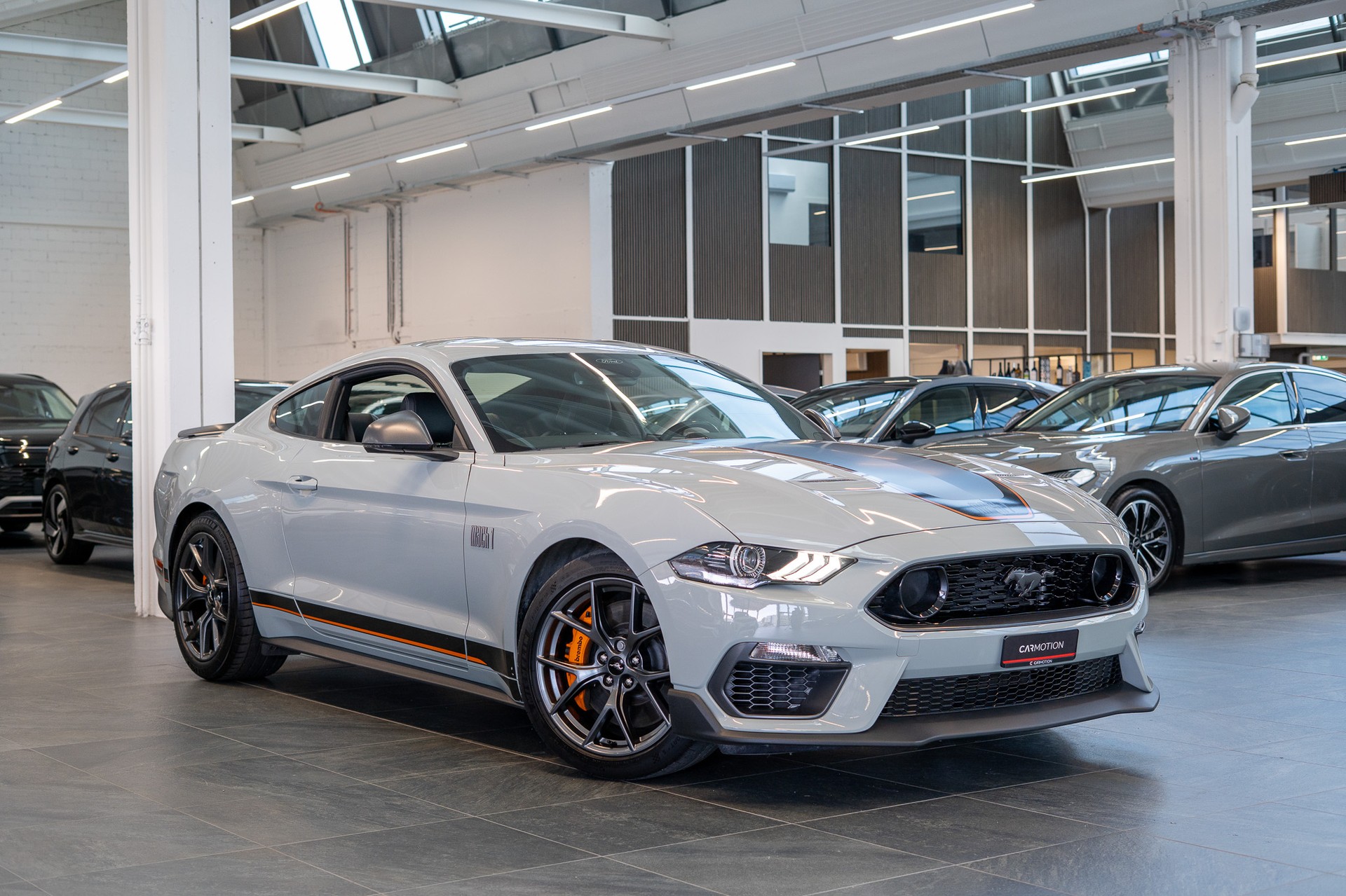 FORD Mustang Coupé 5.0 V8 Mach 1 / Leder / Navi / Rückfahrkamera /-showroom-element-2