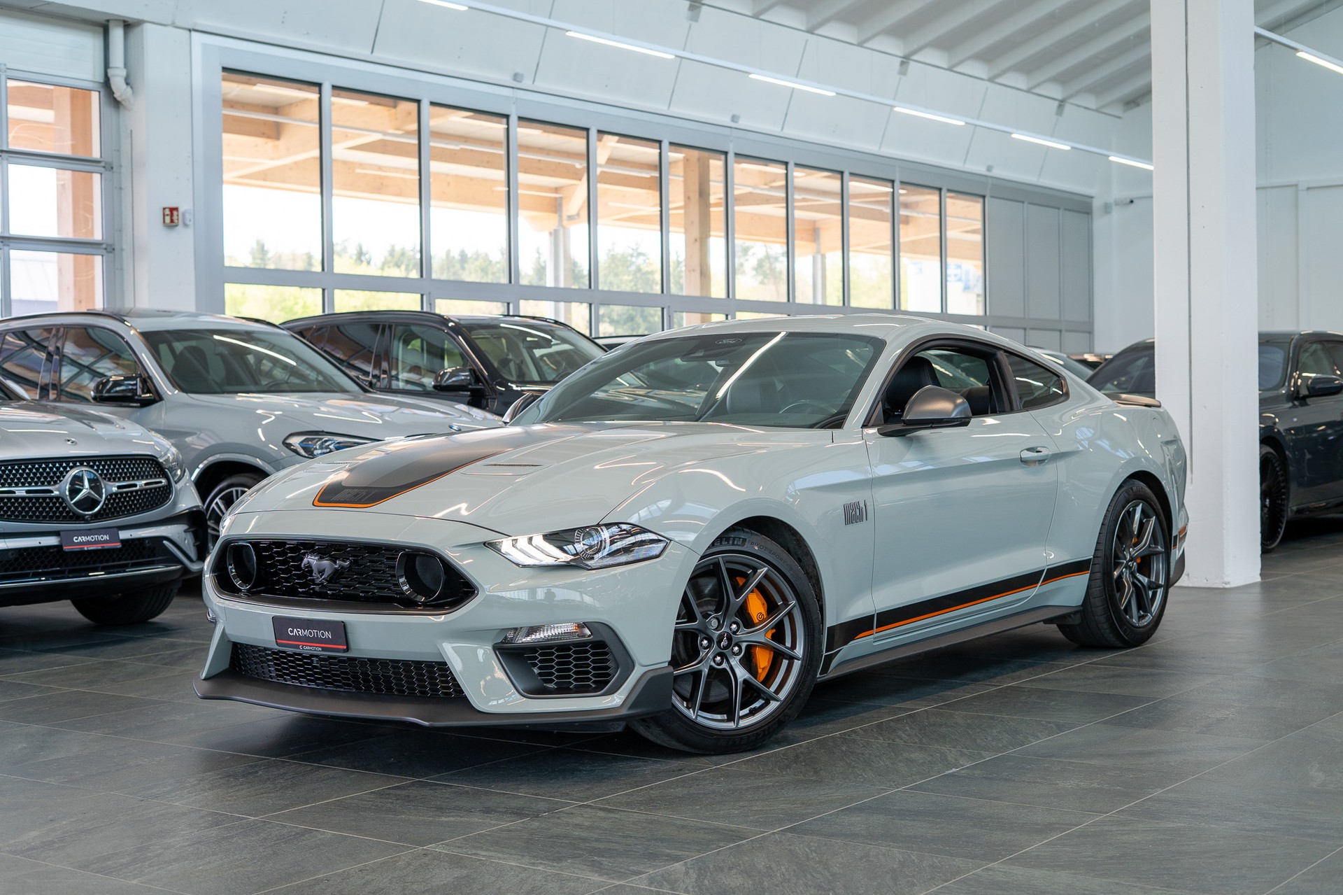 FORD Mustang Coupé 5.0 V8 Mach 1 / Leder / Navi / Rückfahrkamera /