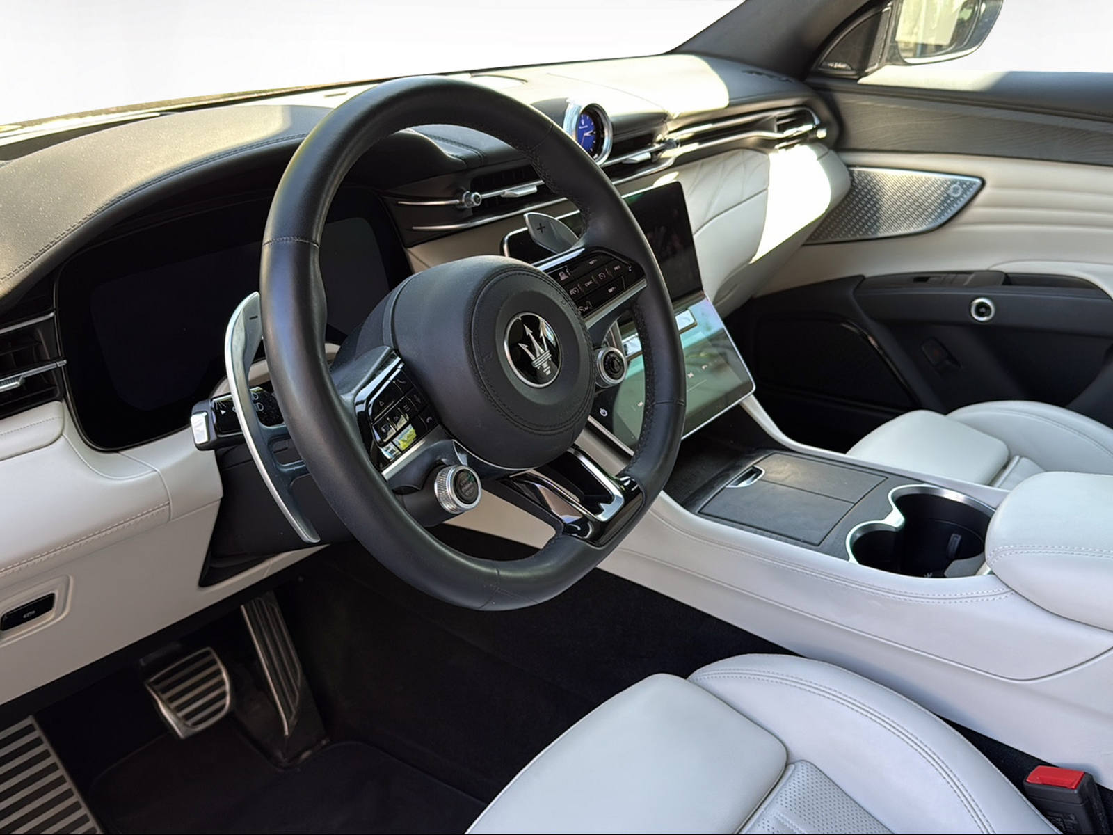 MASERATI Grecale 2.0 MHEV Modena Hybrid Automatica-image-14