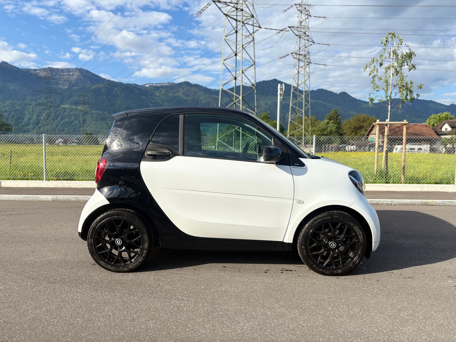 SMART fortwo-showroom-element-2