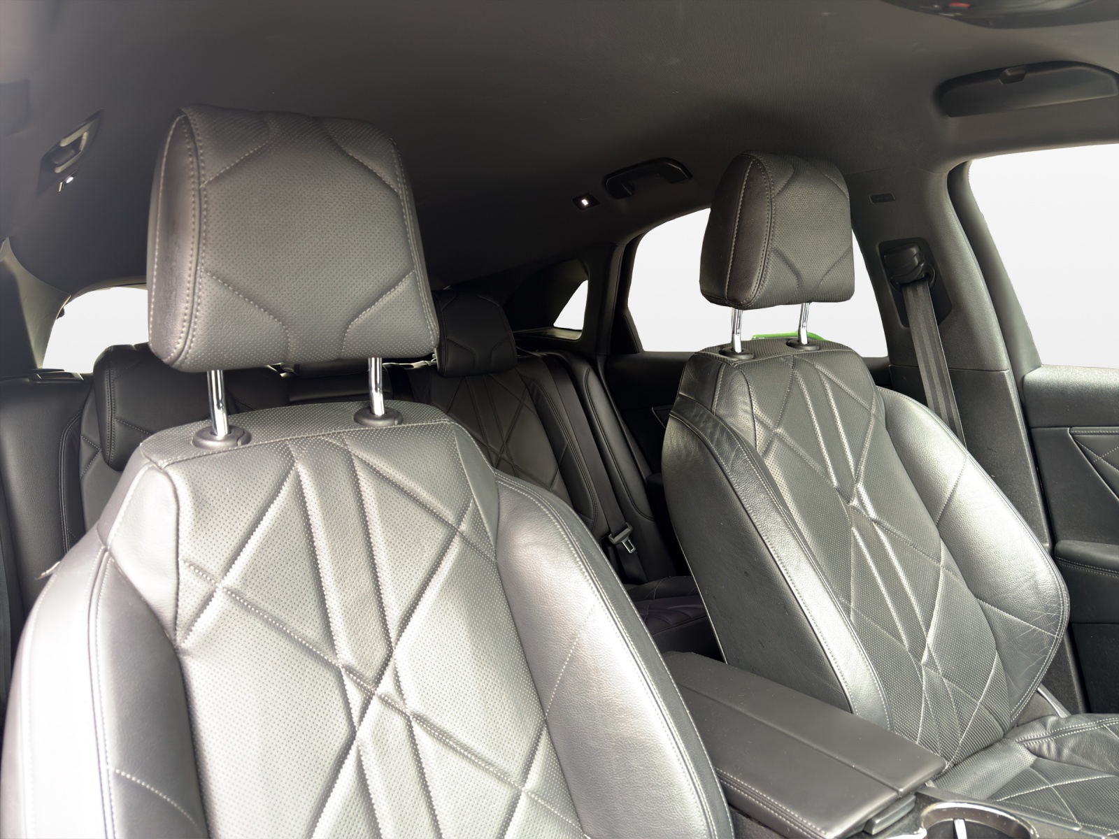 DS AUTOMOBILES DS 7 Crossback E-Tense 300 BE Chic-image-15