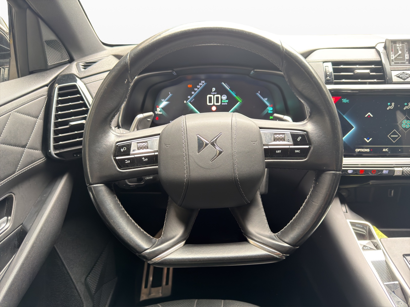 DS AUTOMOBILES DS 7 Crossback E-Tense 300 BE Chic-image-10