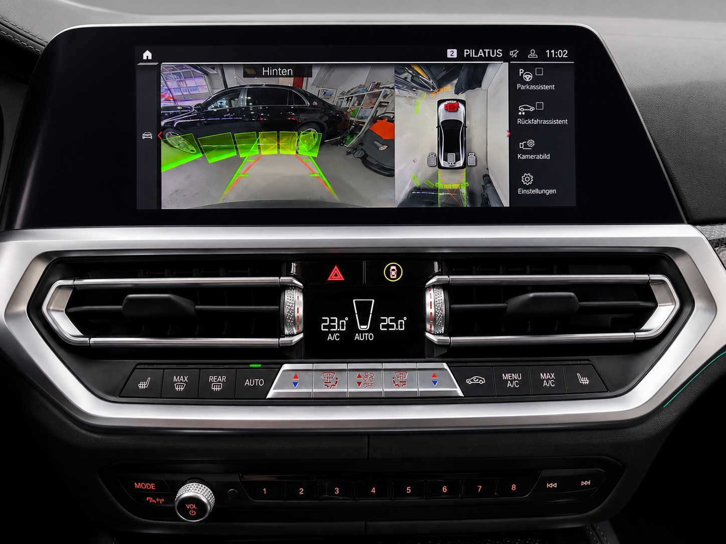BMW M4 Competition xDrive Coupé Schalensitze SONDERLACKIERUNG-image-18