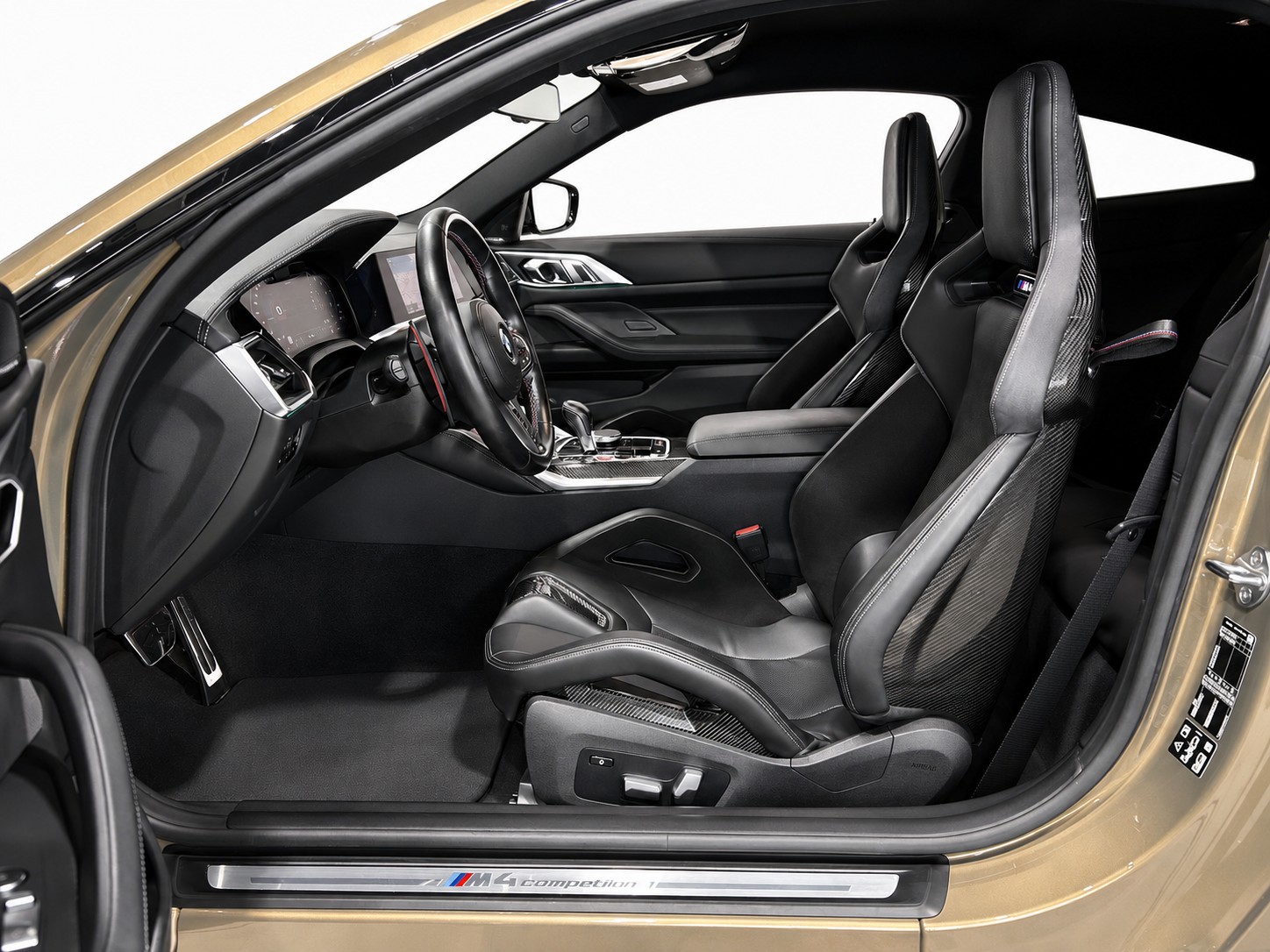 BMW M4 Competition xDrive Coupé Schalensitze SONDERLACKIERUNG-image-7