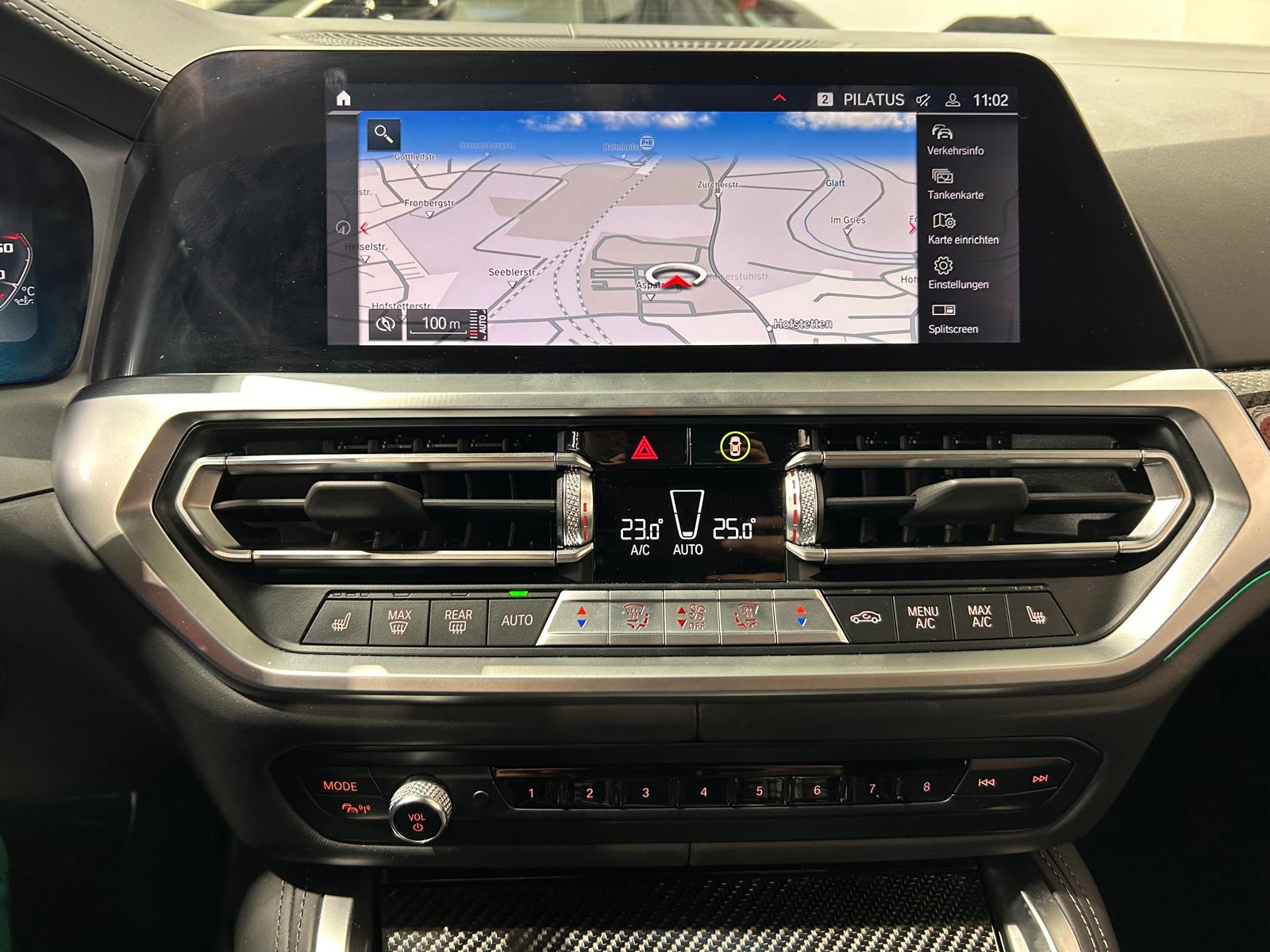 BMW M4 Competition xDrive Coupé Schalensitze SONDERLACKIERUNG-image-17