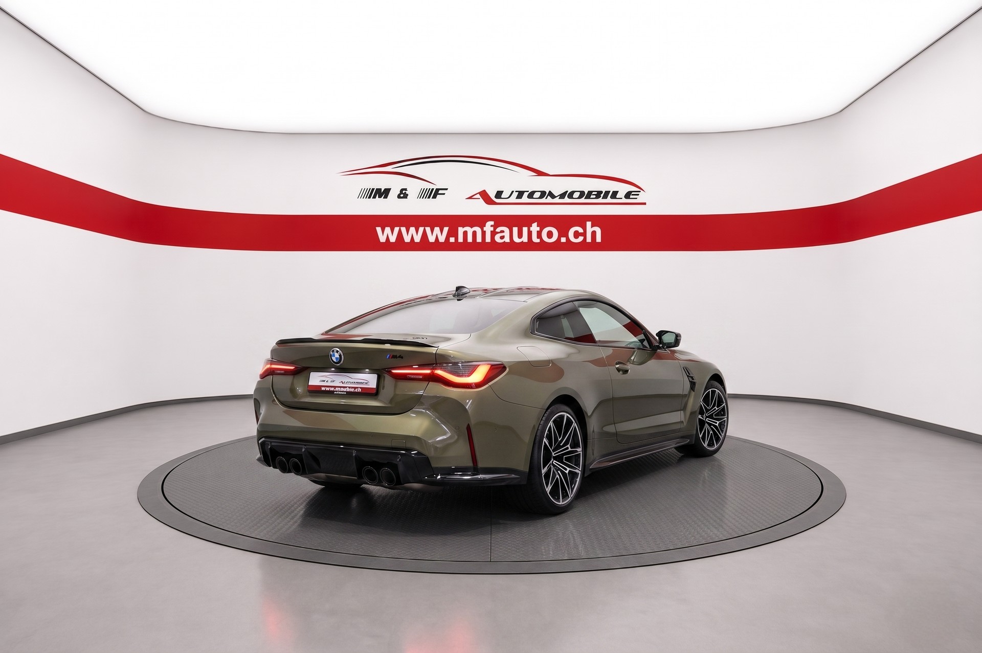 BMW M4 Competition xDrive Coupé Schalensitze SONDERLACKIERUNG-image-6