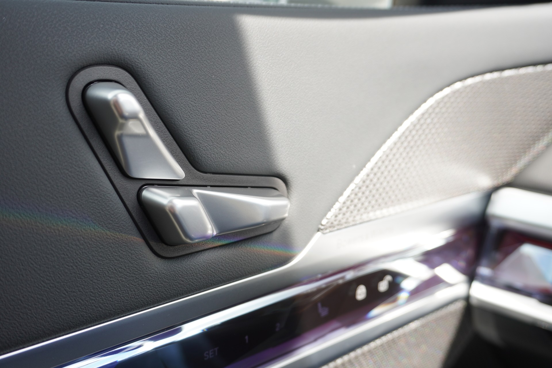 BMW 740d xDrive 48V Steptronic LUXURY!!!-image-41