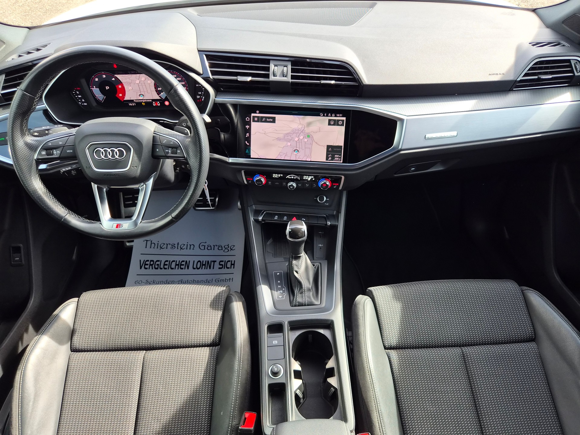 AUDI Q3 35 TDI S line Attraction quattro S-tronic S-Line-image-15