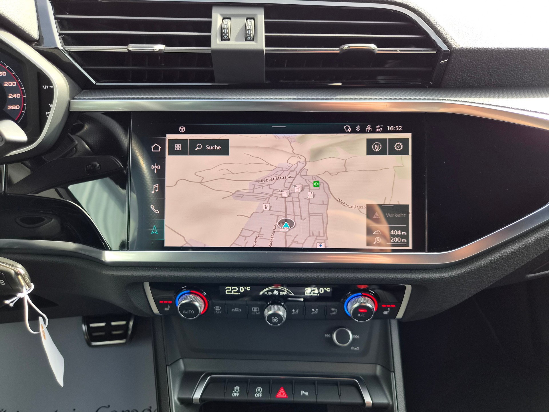 AUDI Q3 35 TDI S line Attraction quattro S-tronic S-Line-image-19