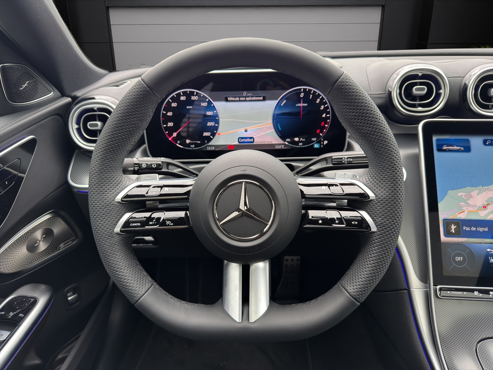 MERCEDES-BENZ C 300de T 4Matic-image-12