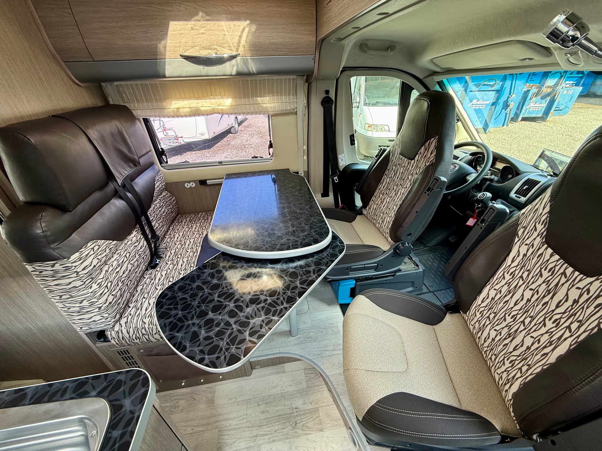 FIAT Challenger Vany V114 - Freelife - 4 People-image-5