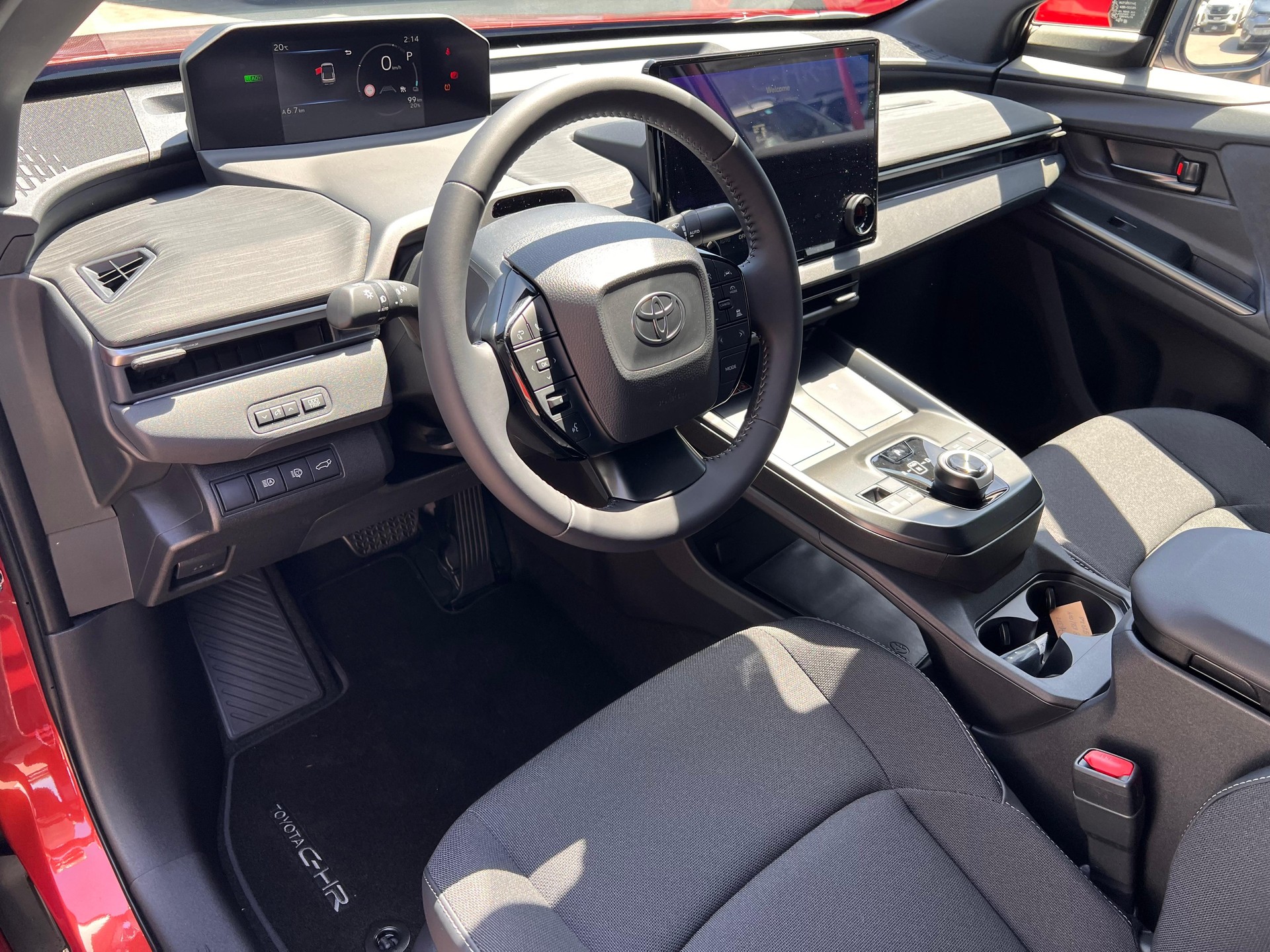 TOYOTA C-HR+ Style AWD-image-7